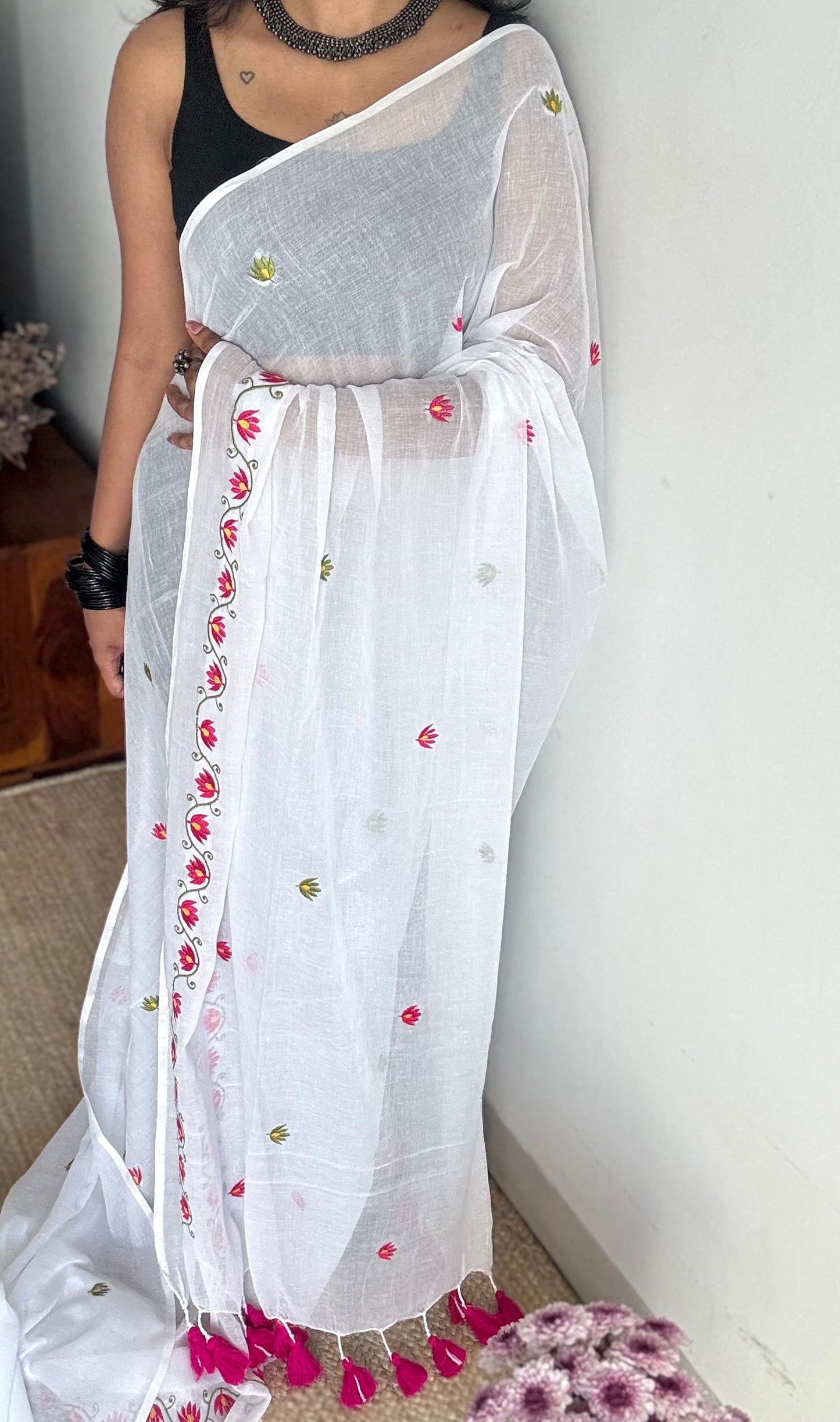 White with lotus embroidery, mul cotton - YCBCJULSC03