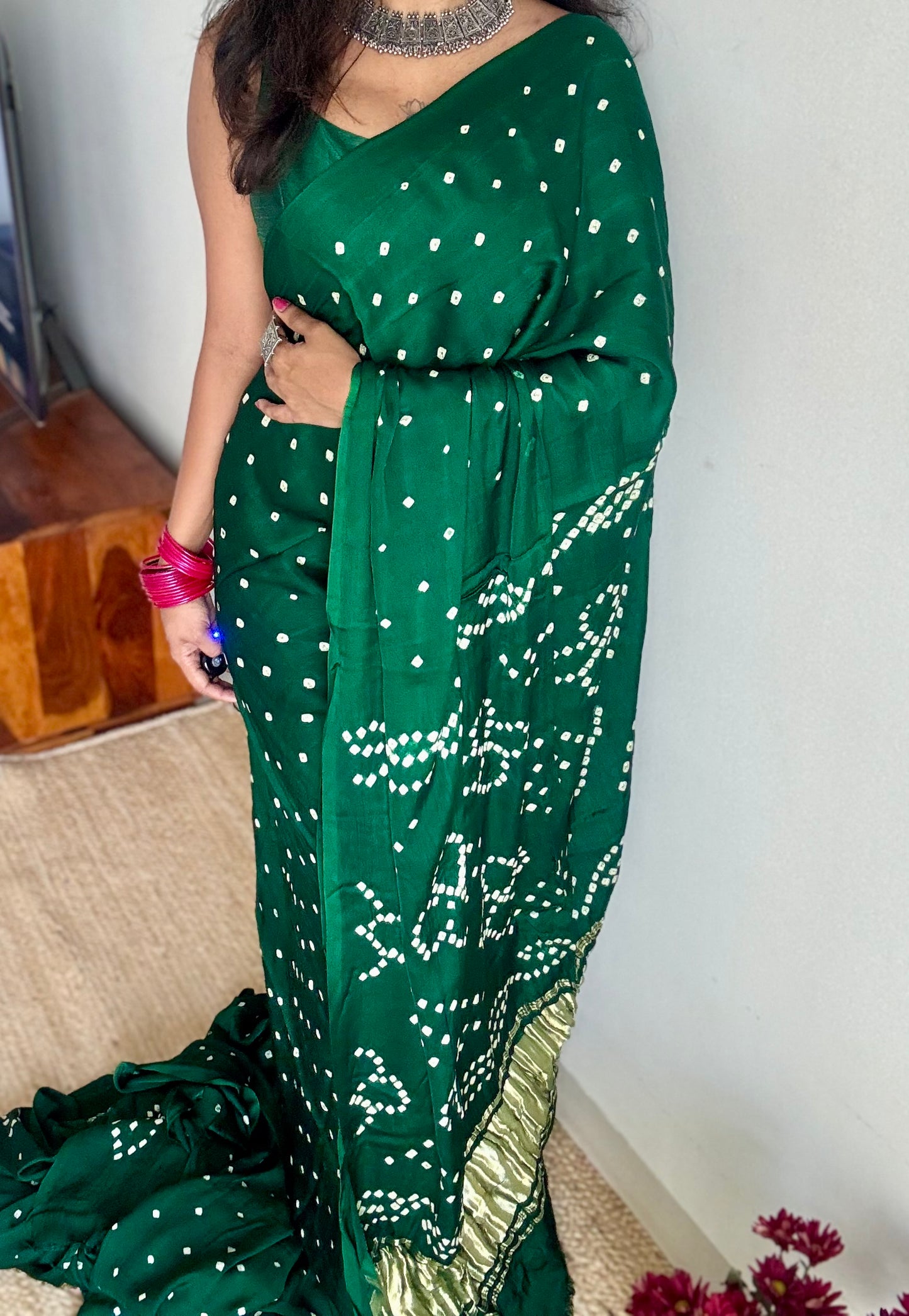 Green crushed bandhani modal silk with lagdi patta (zari pallu) - YCDESE30