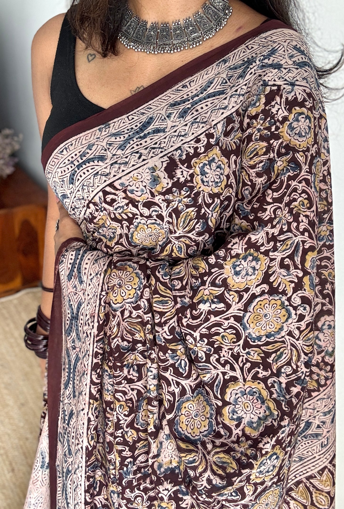 Dark maroon kalamkari, yellow blue floral vines, floral motif pallu YCWOTDKBP03