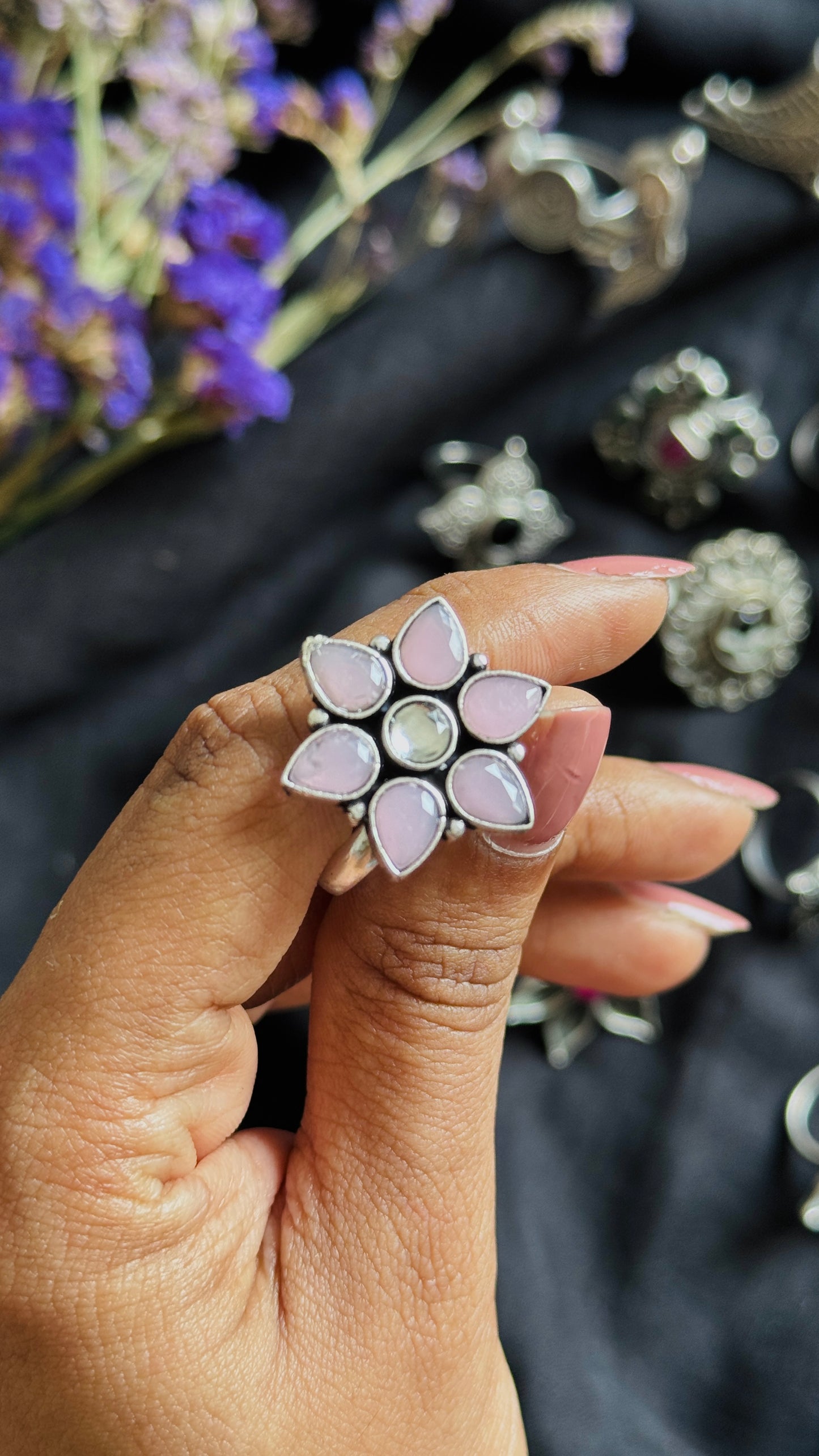 Adjustable floral ring - pink
