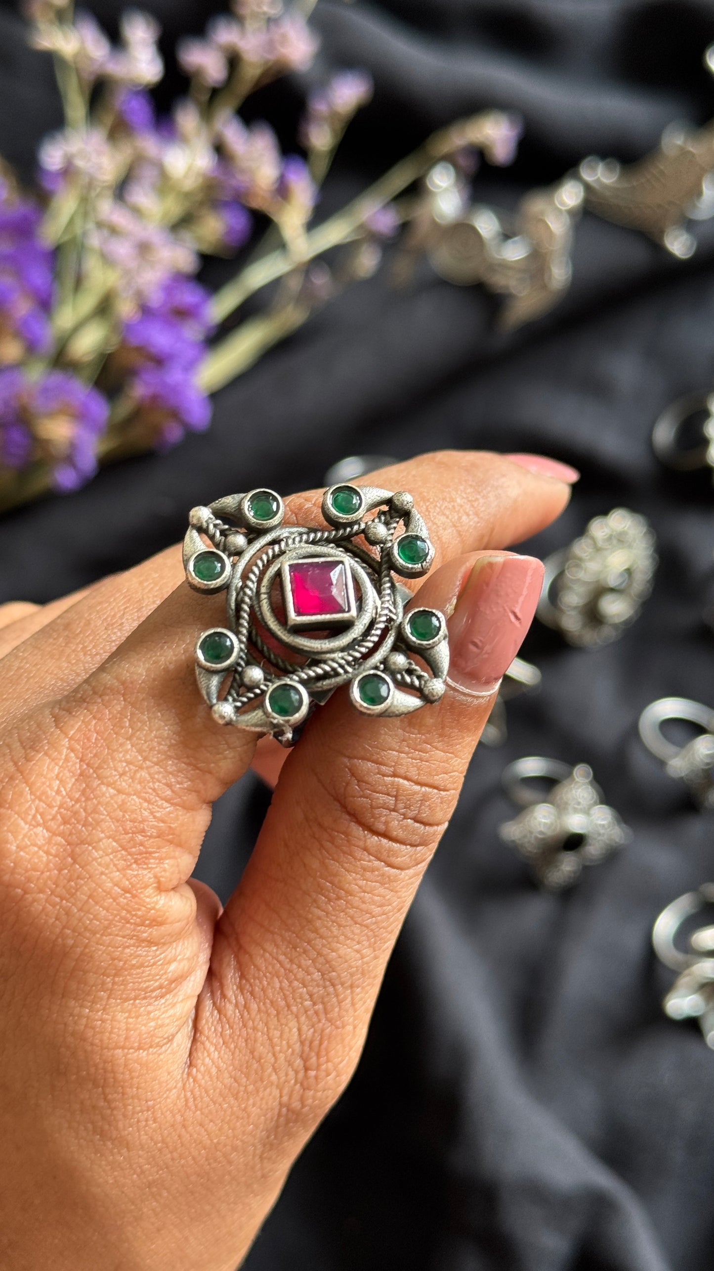 Adjustable floral square ring - green red stones