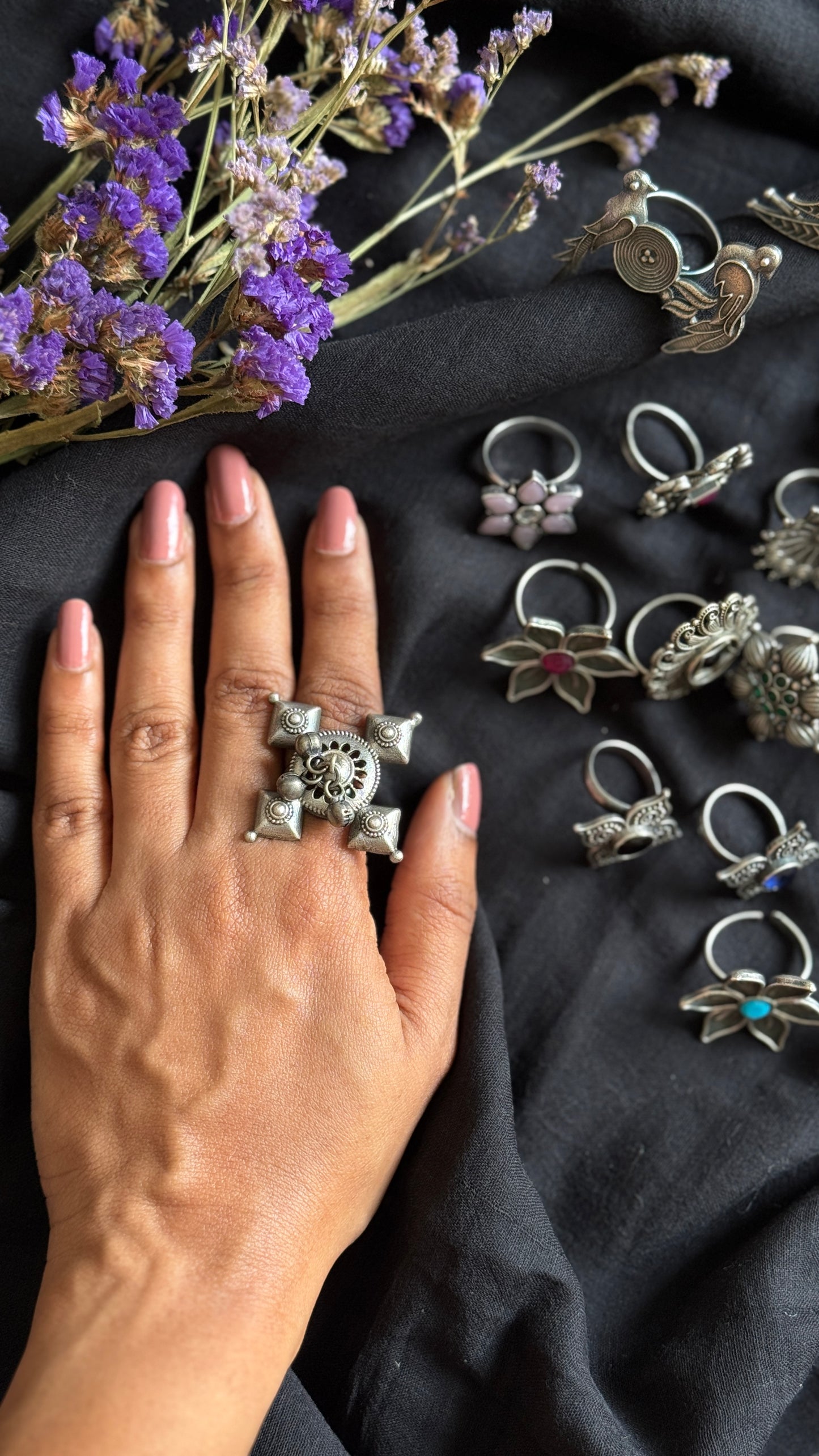 Adjustable square ring - with ghungroo