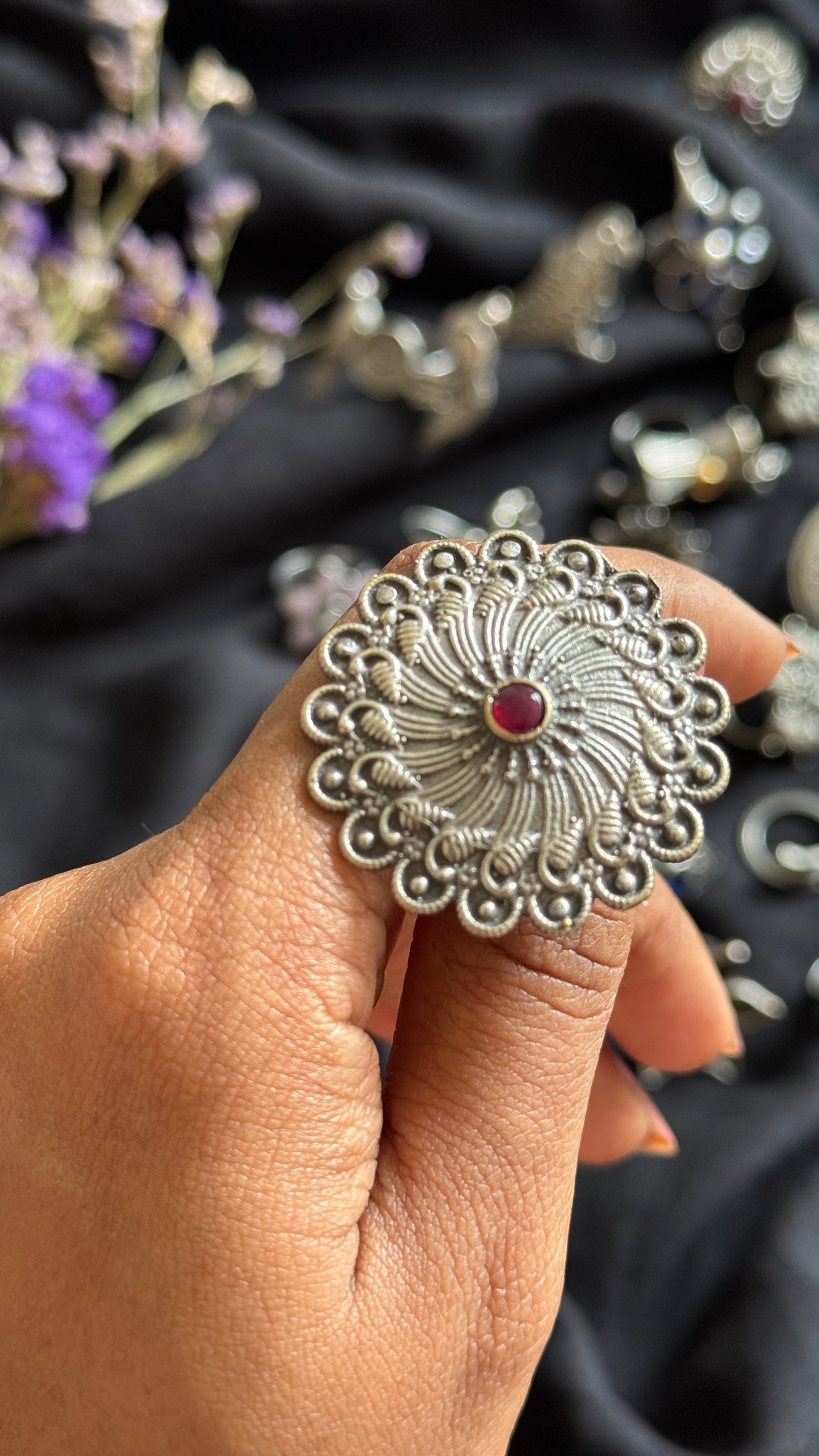 Adjustable Floral Ring - red stone - YCOSFR99