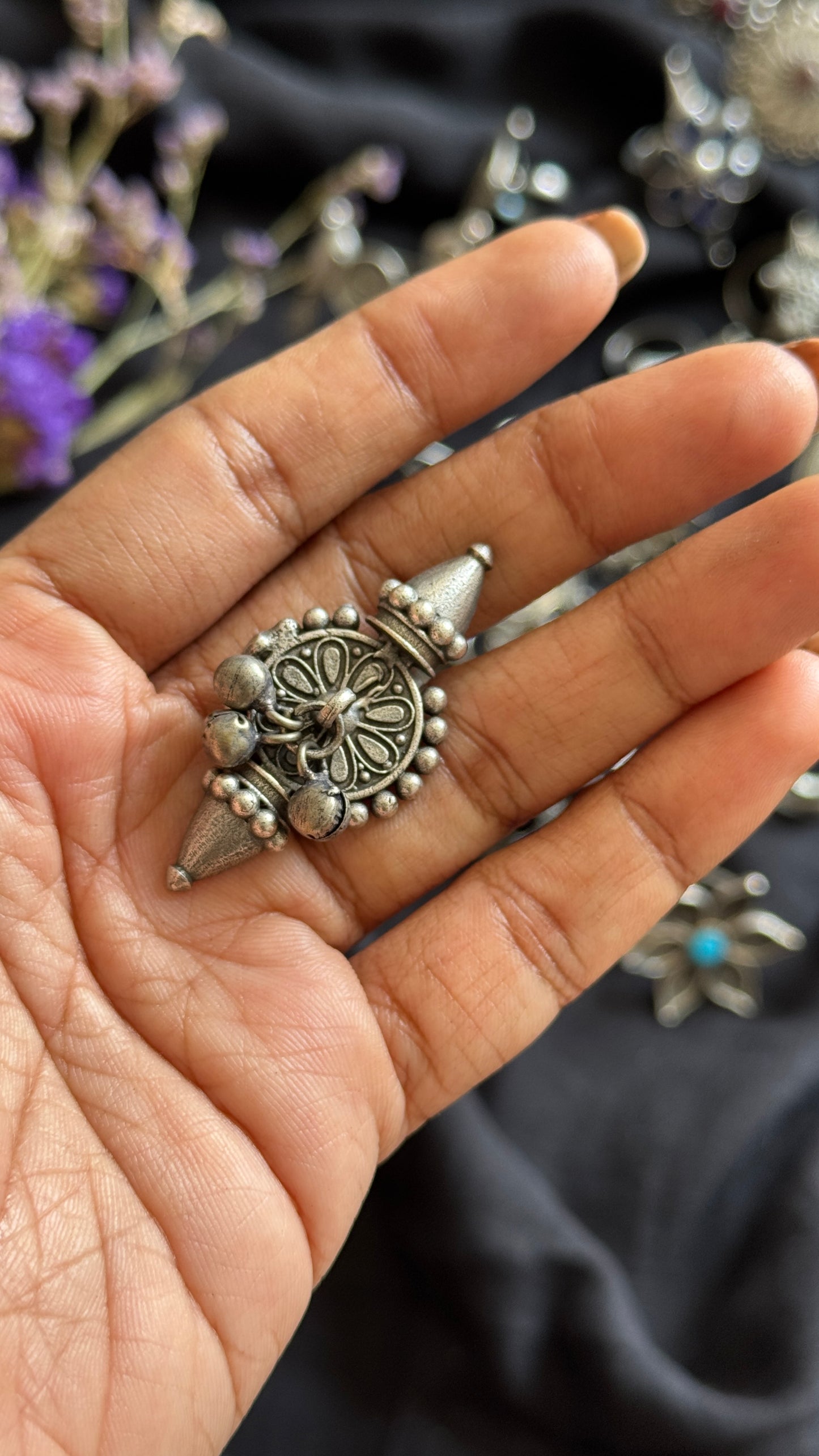 Adjustable ring - ghungroo