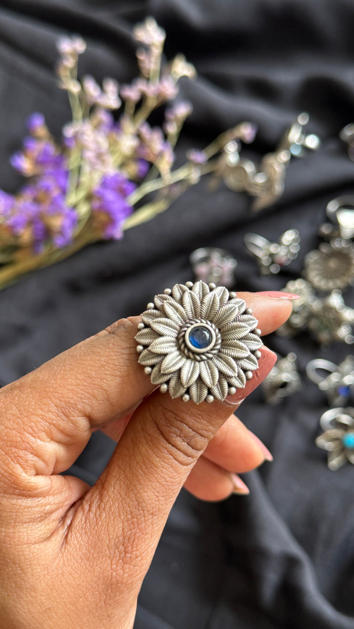 Adjustable floral ring - blue stone - YCOSFR119