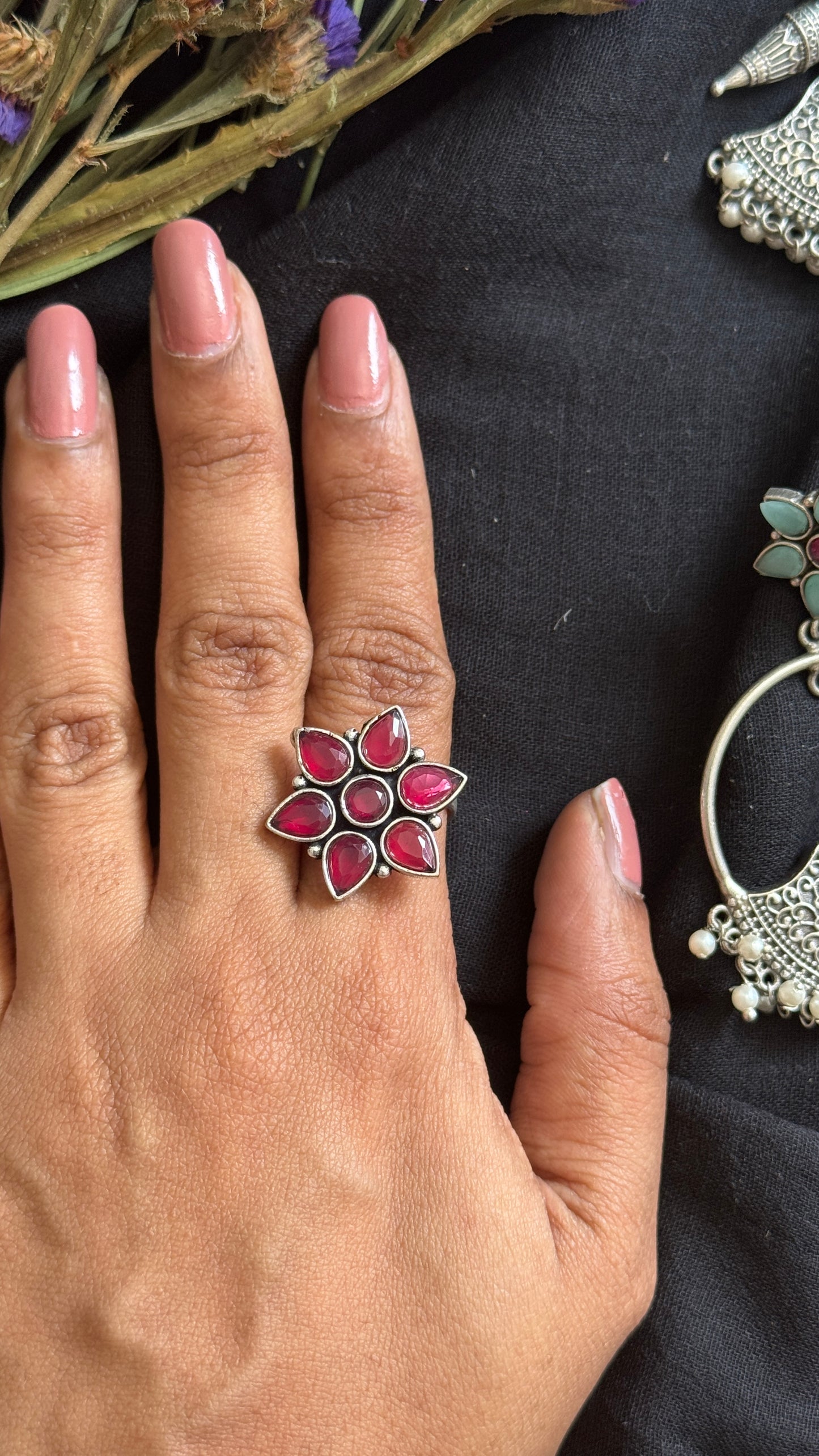 Adjustable floral ring - dark pink