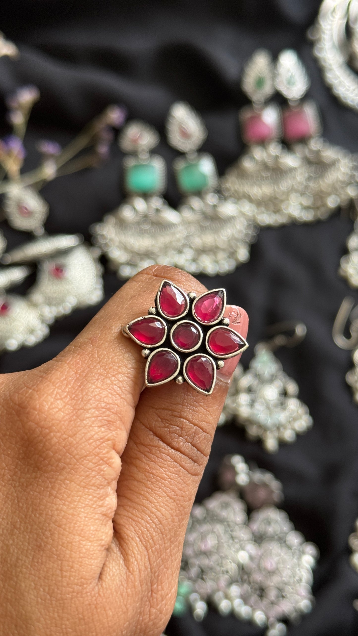 Adjustable floral ring - dark pink