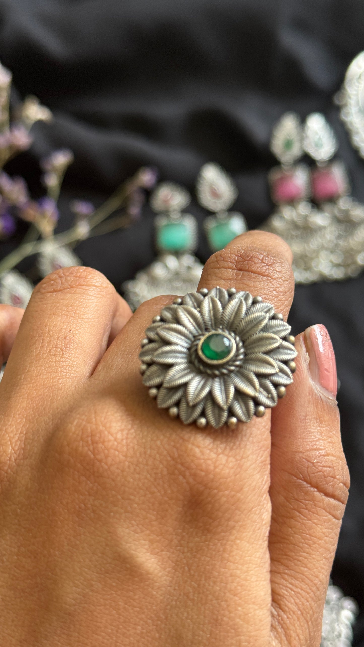 Adjustable floral ring - green stone