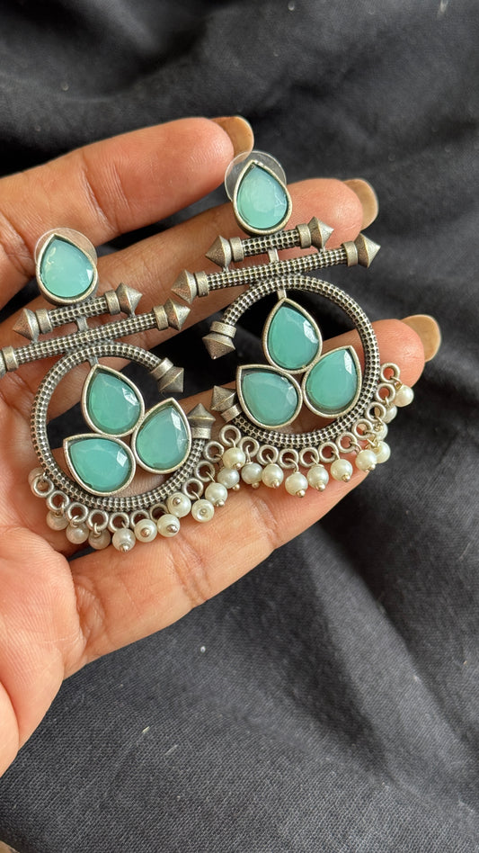 Dangler earrings - silver & mint green