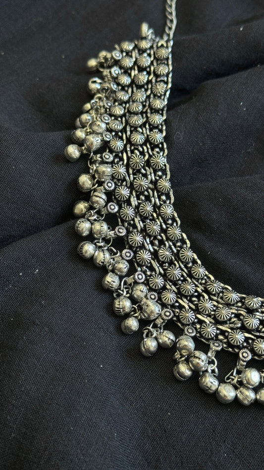 Gungroo necklace - choker type