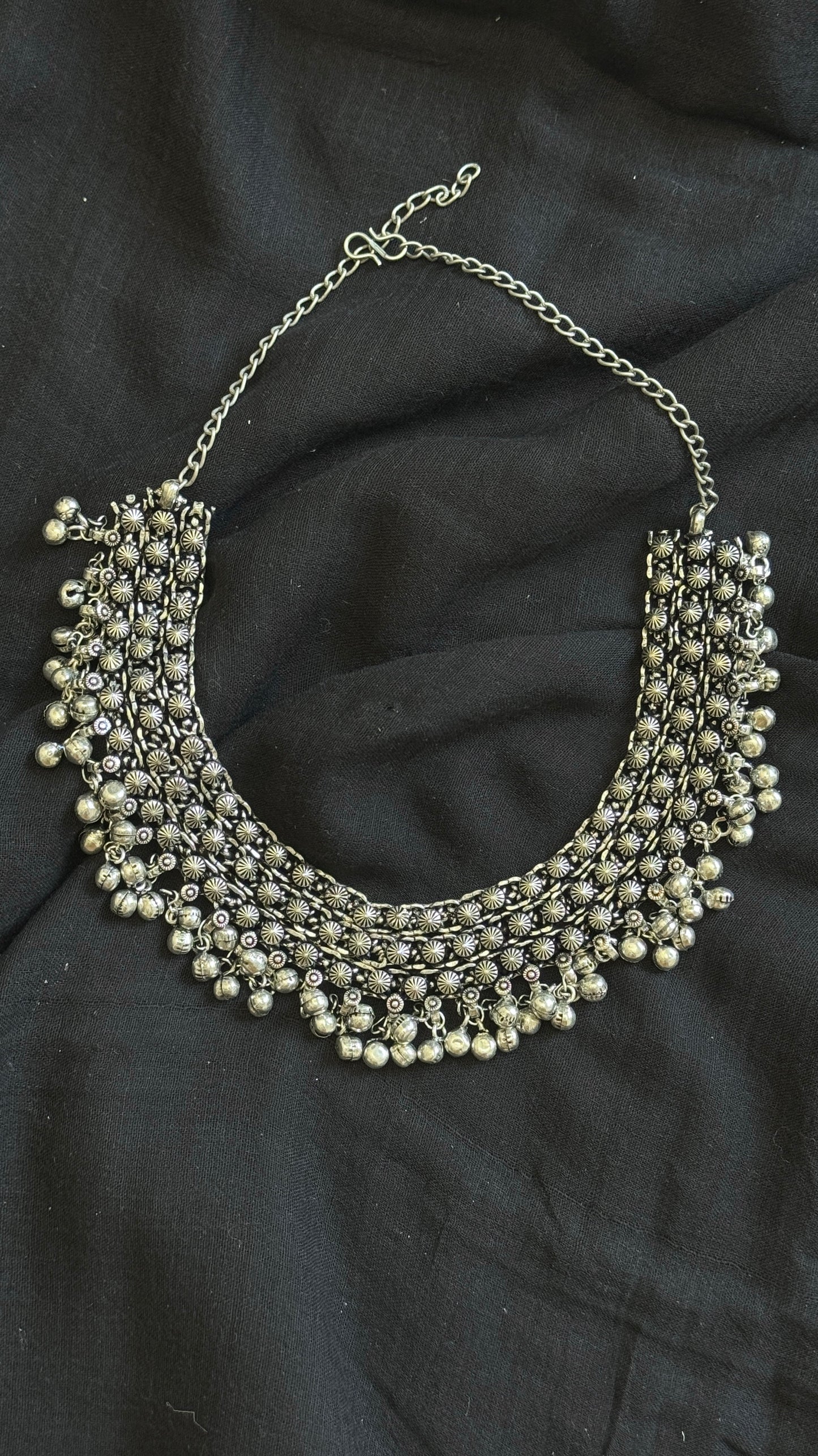 Gungroo necklace - choker type