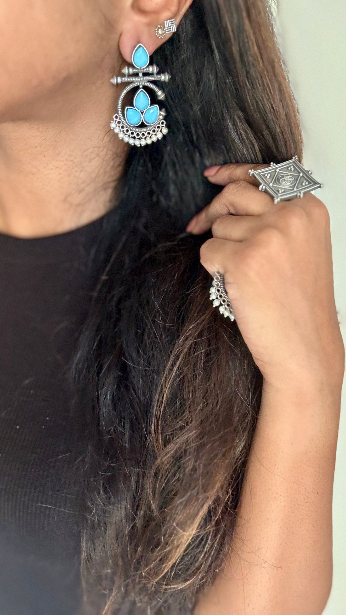 Dangler earrings - silver & mint green