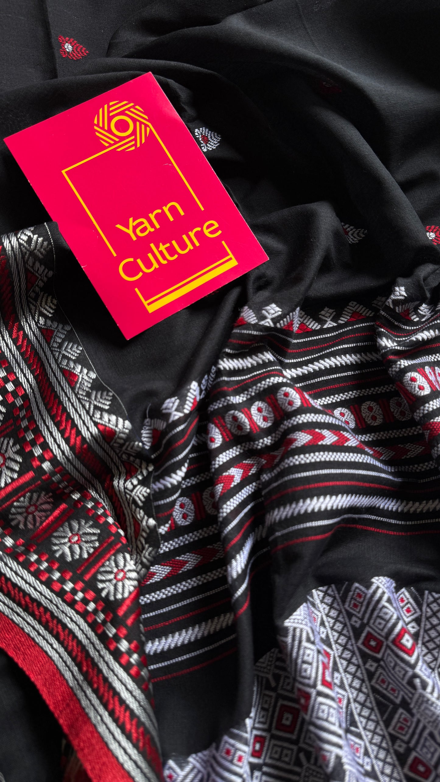 Banshori (বাঁশৰী) – Flute, evoking harmony and melody in the balance of colors, soft cotton - YCHOTEA02