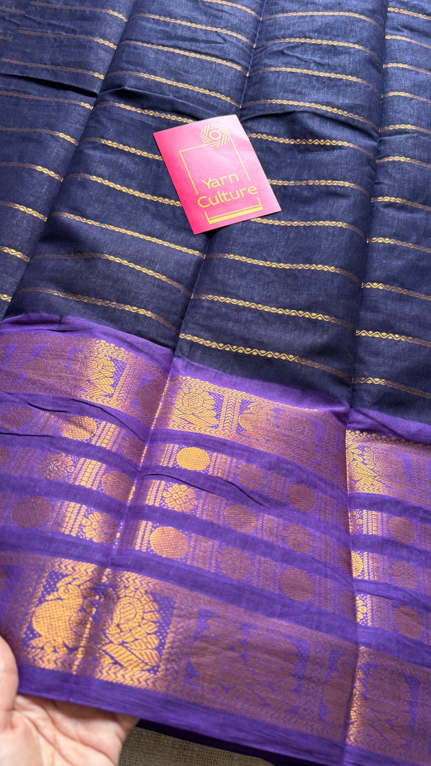 Black and violet sungudi with peacock motif rettai pettu wide border