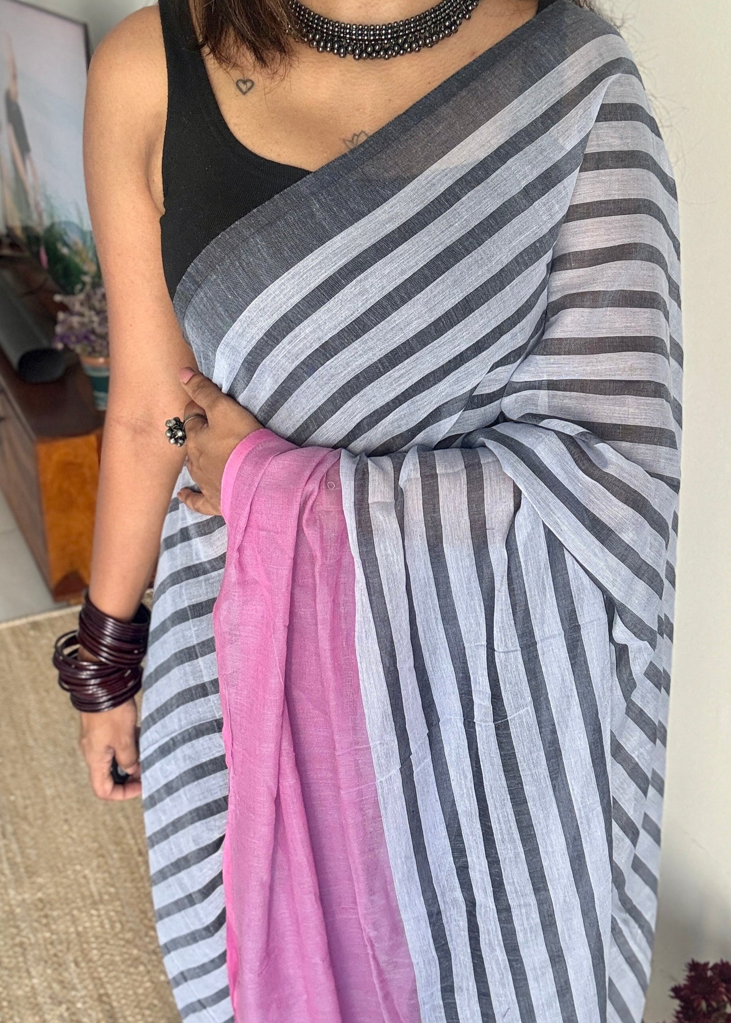 Dark Grey Mist - Pink and dark grey stripes, mul cotton