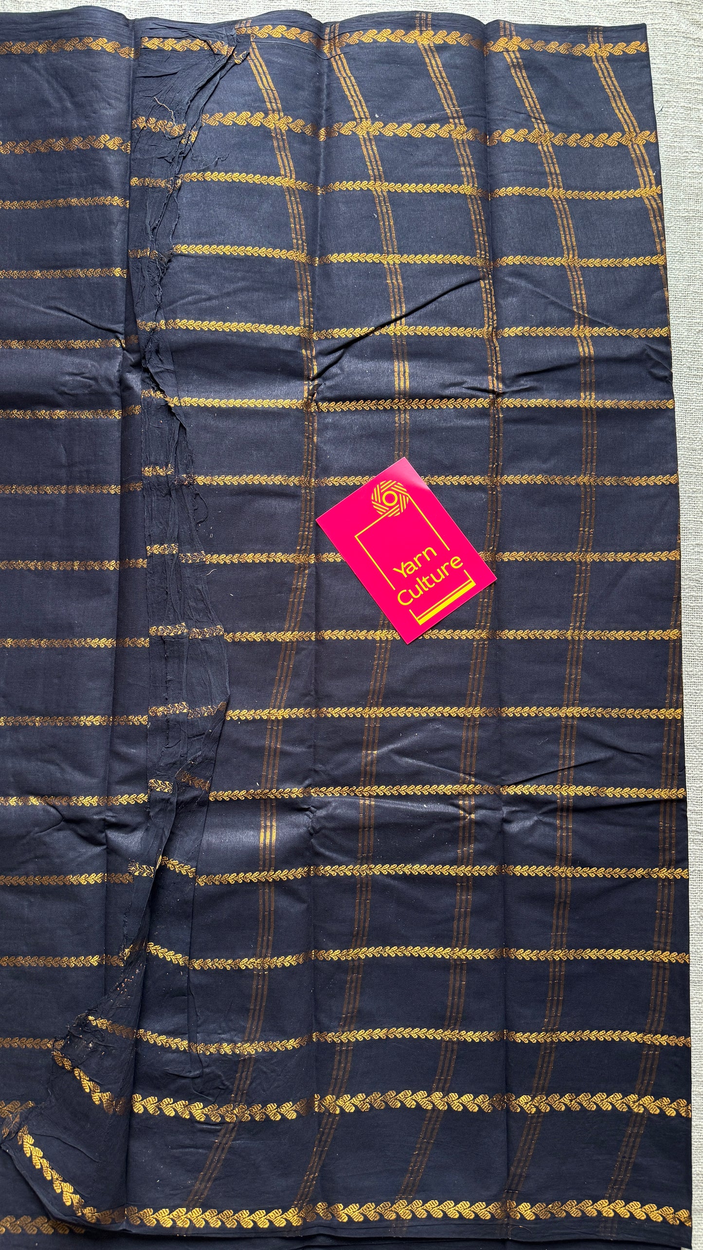 Black veldhaari and patterned sungudi