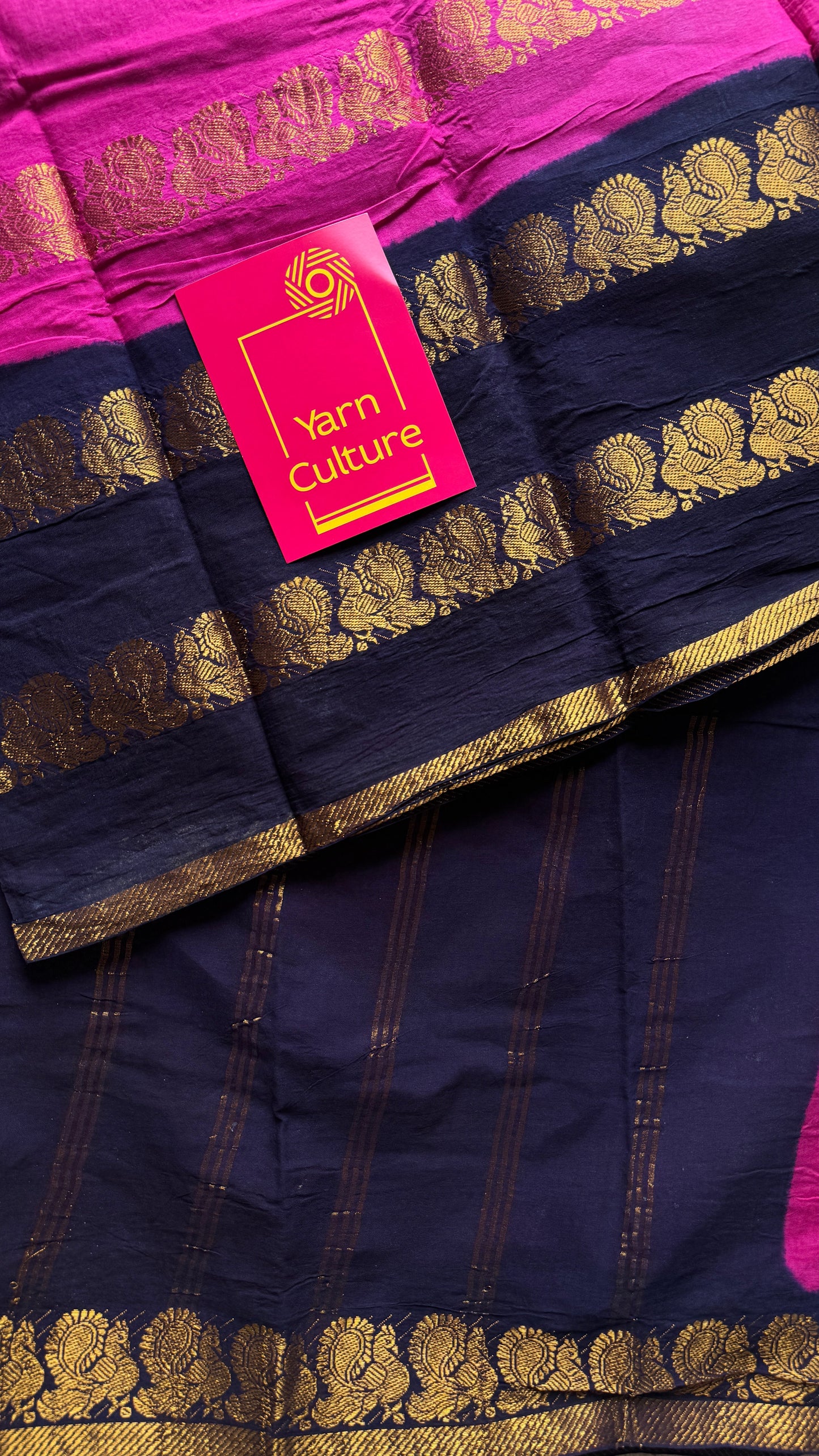 Hot pink and dark blue sungudi with double peacock motif rettai pettu wide border