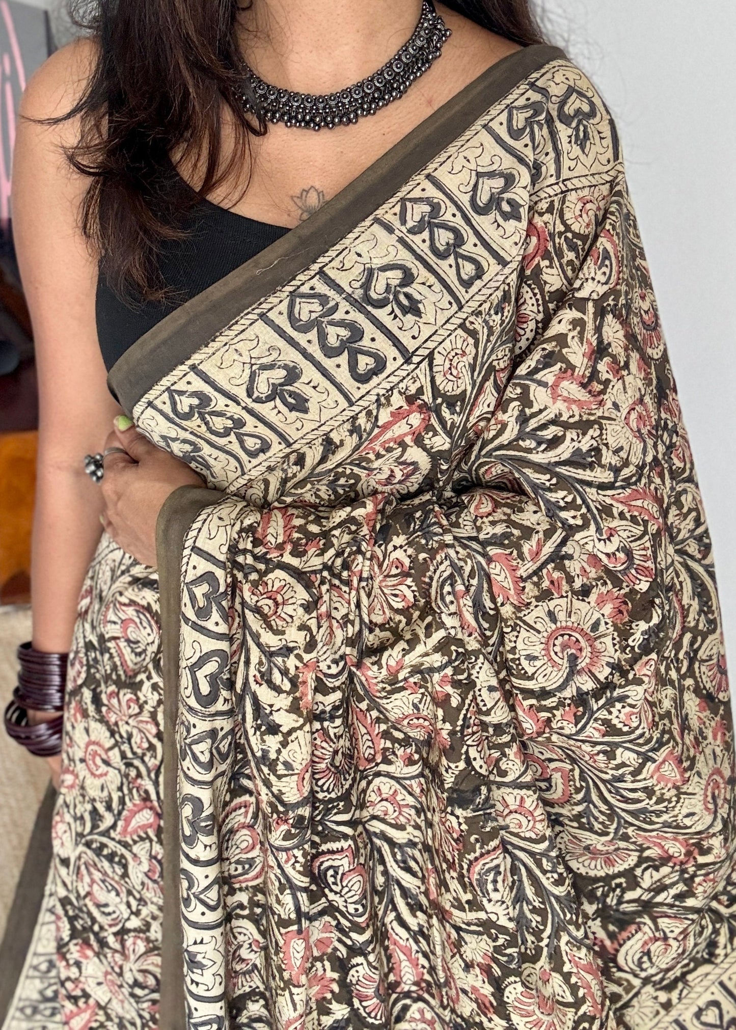 Olive green kalamkari, floral vines, floral motif pallu YCWOTDKBP34