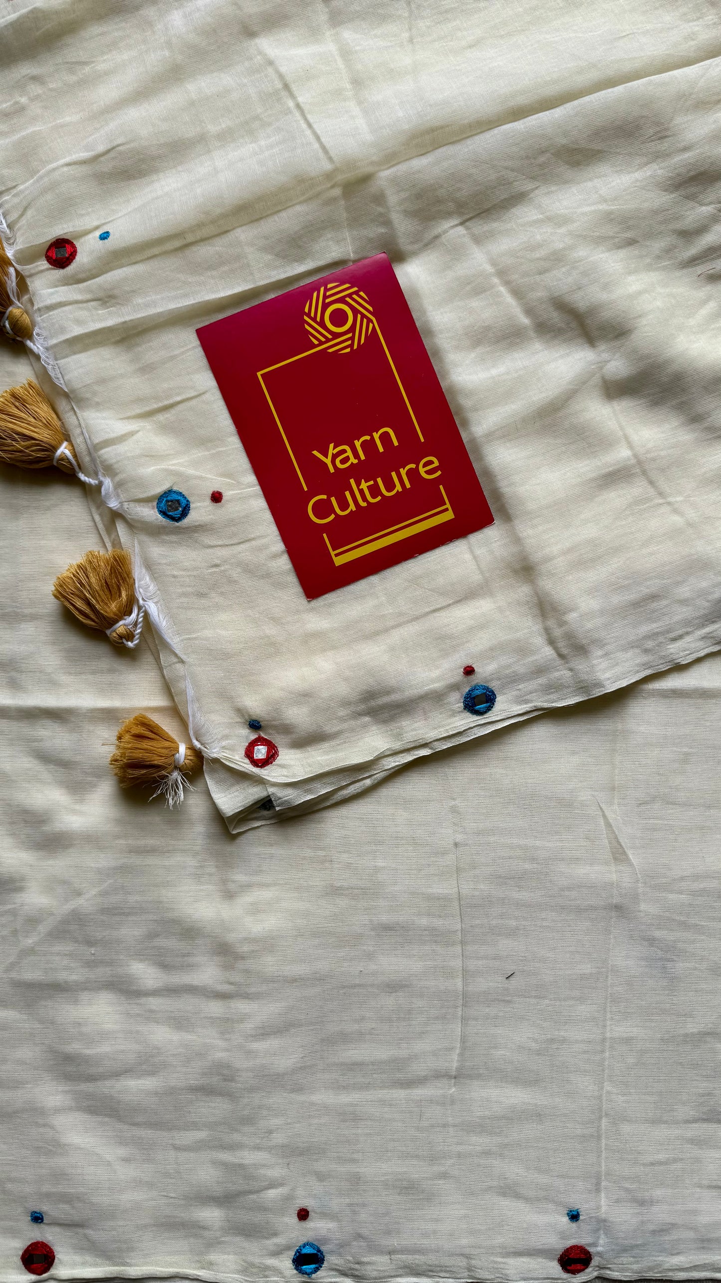 Ivory with red & blue foil mirror worked border, mul cotton - YCON25BCM15