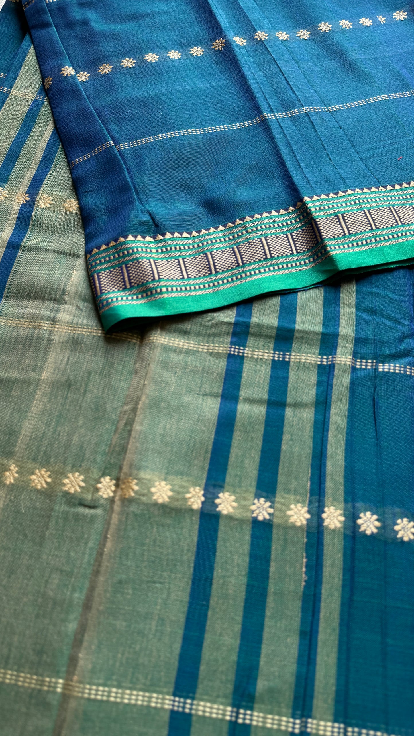Peacock blue with Green premium narayanpet with cream motif pattern