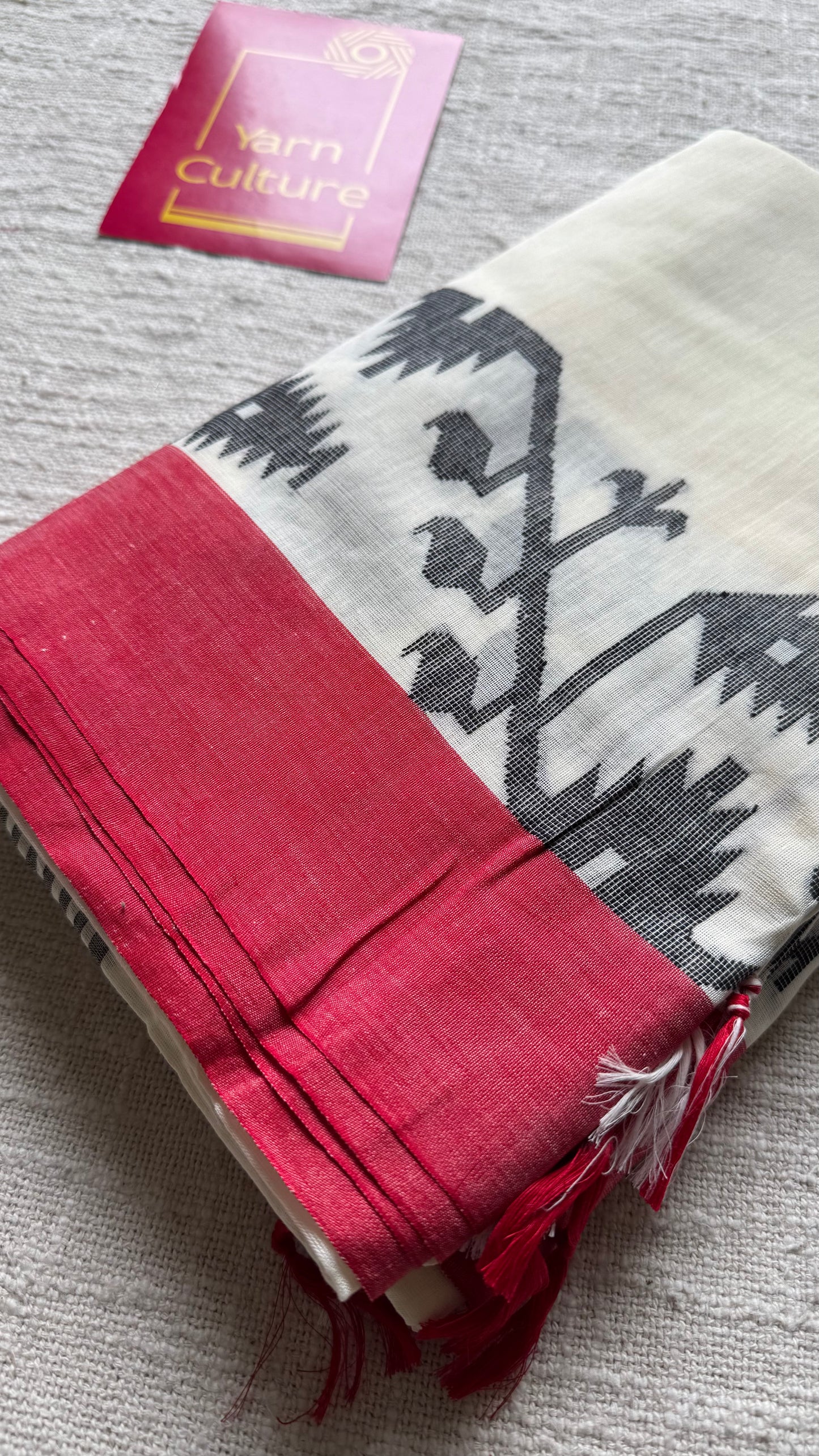 Ivory handwoven jamdani with black and red border - YCON25BCJM20
