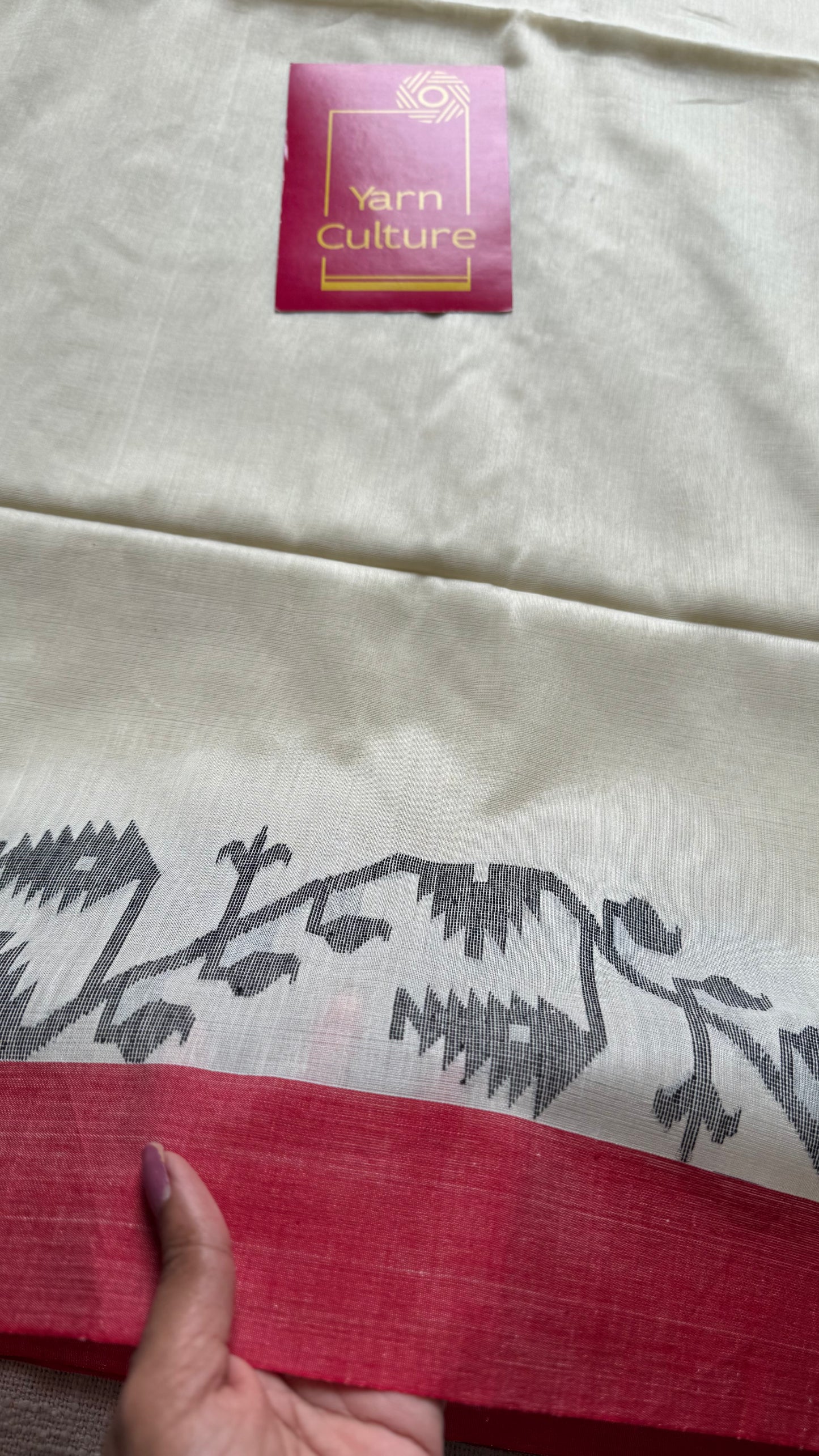 Ivory handwoven jamdani with black and red border - YCON25BCJM20