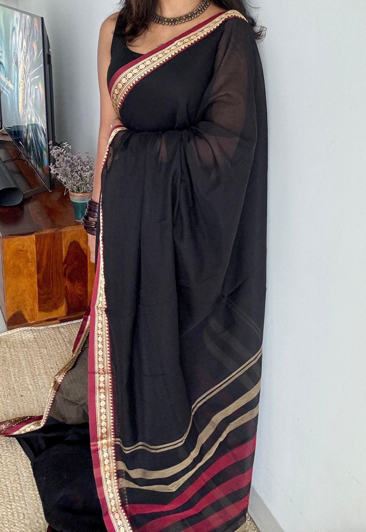 Black premium narayanpet with maroon motif border