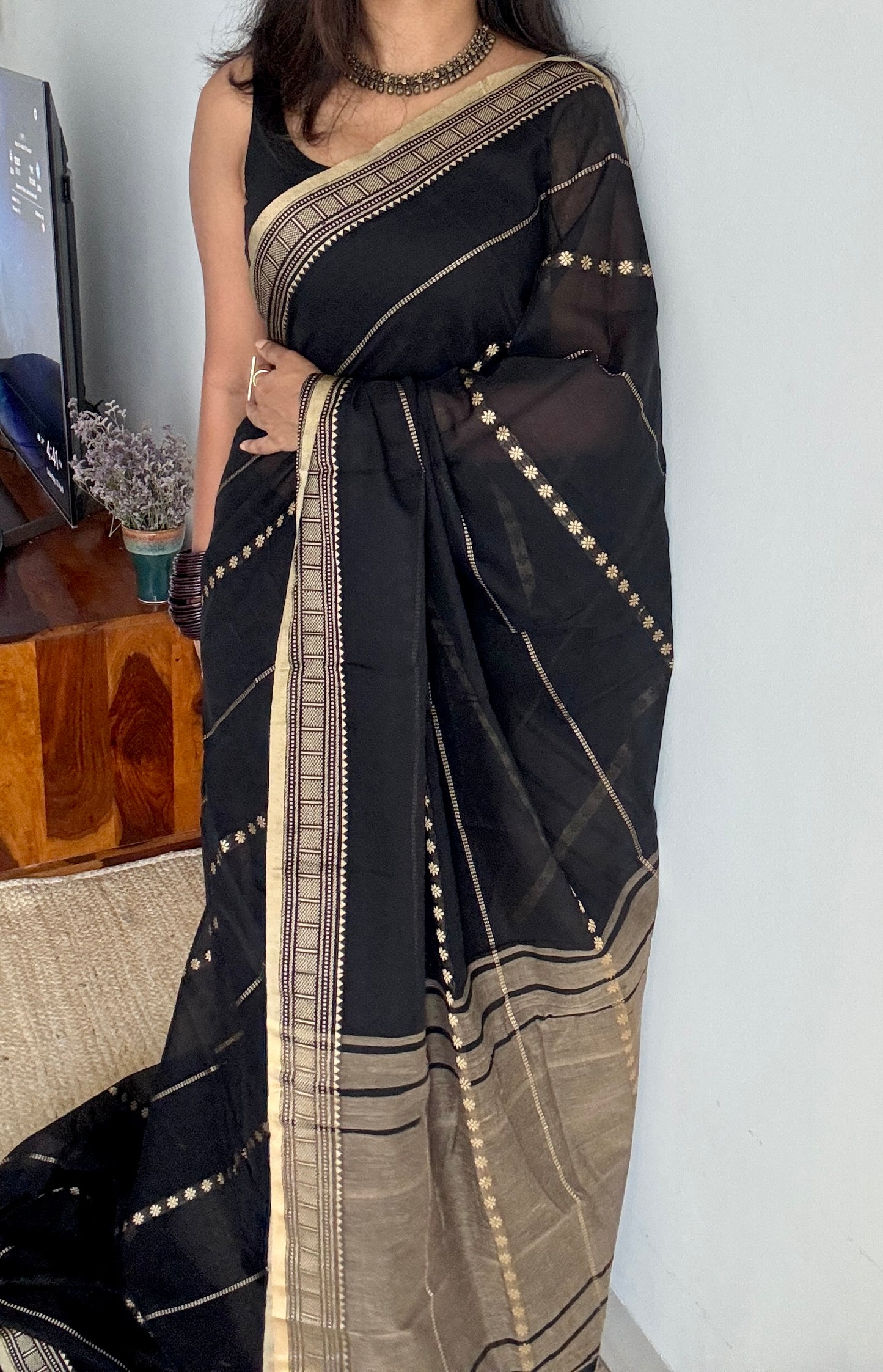 Black premium narayanpet with cream motif pattern