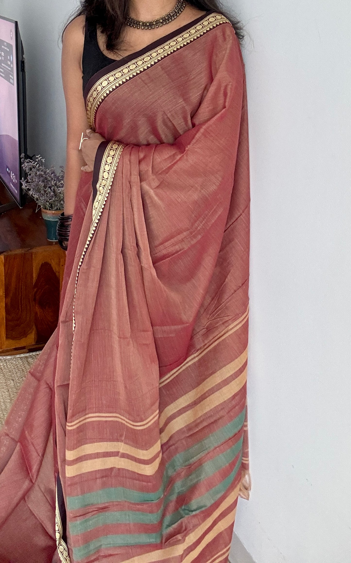 Pinkish Brown premium narayanpet with dark brown motif border