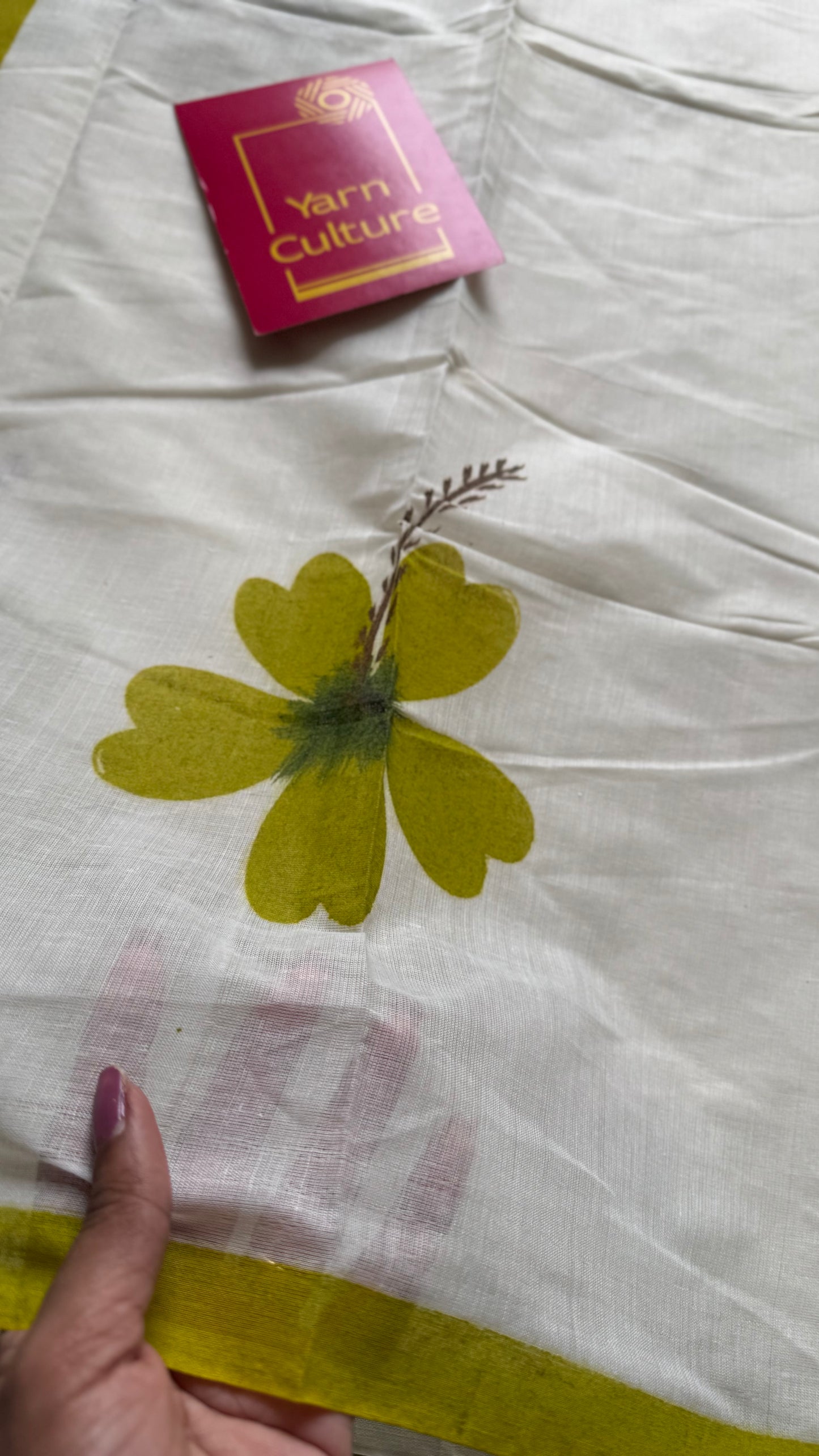 Ivory soft cotton with painted hibiscus flowers in green - YCON25BCSC46