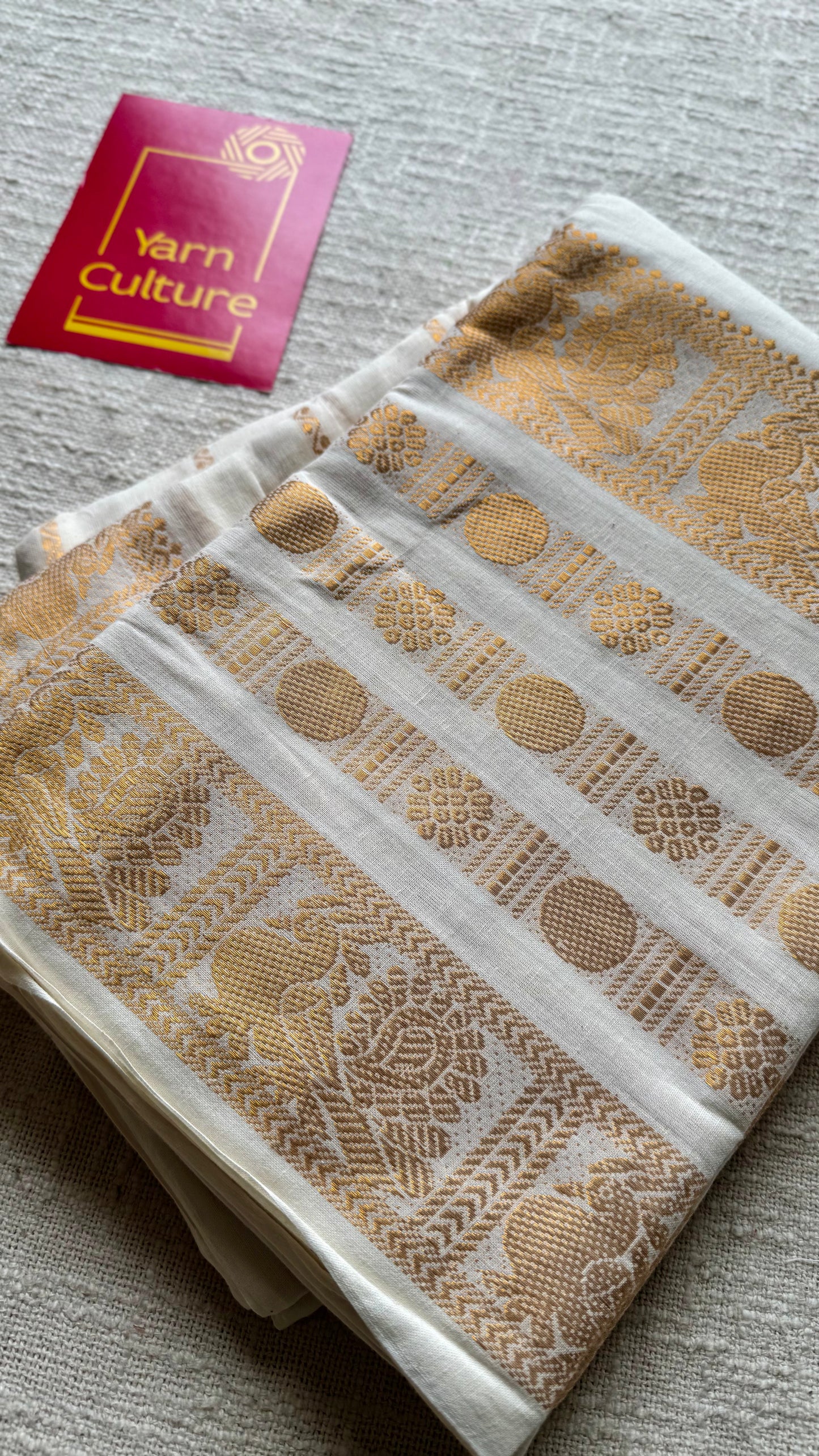 Mayilrudra - veldhaari pattern, broad motif, ivory & gold, soft cotton - YCON25COTN86