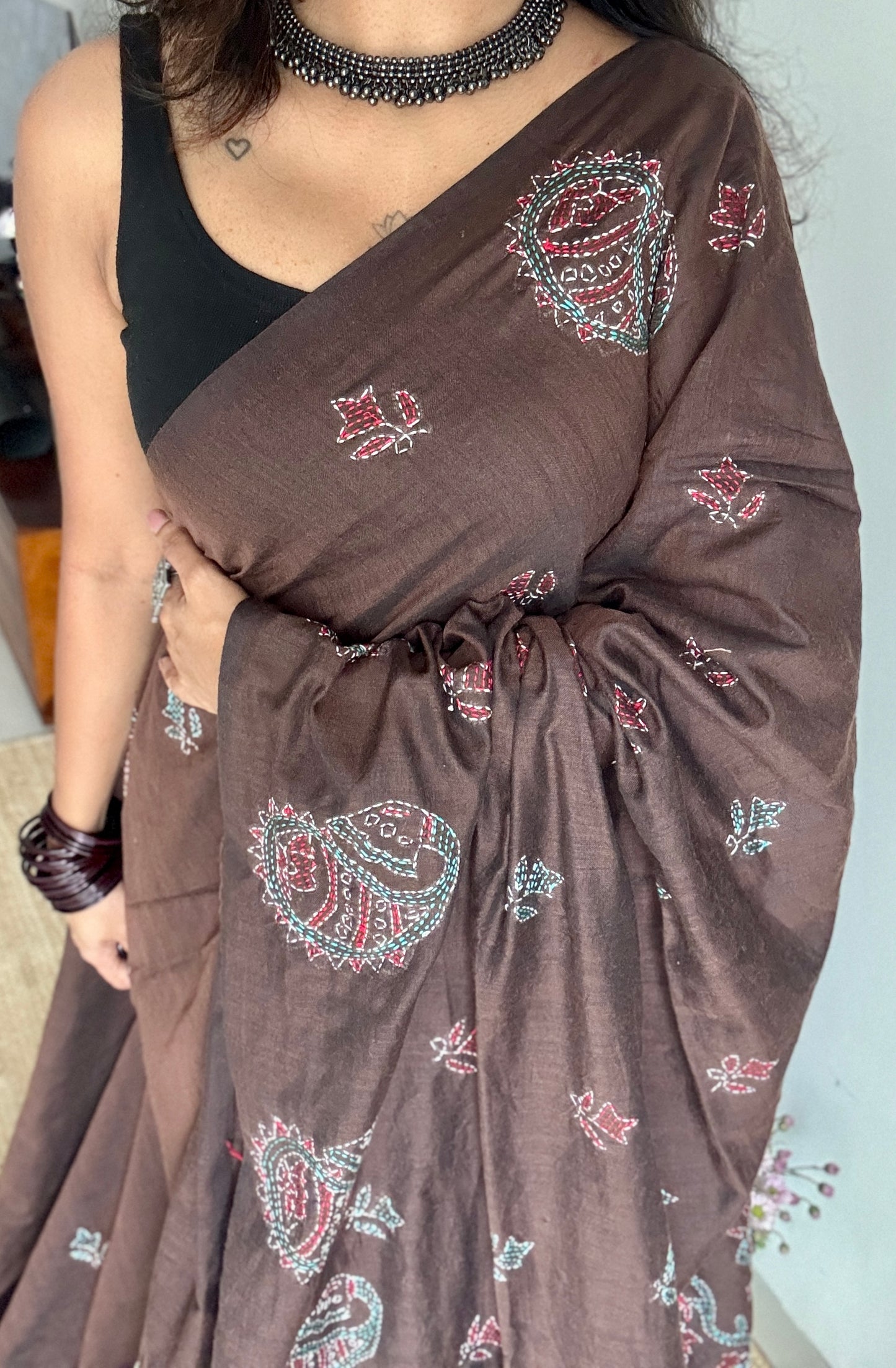 Mrittikar Gondho (মৃত্তিকার গন্ধ) - The Scent of Soil, dark brown kantha weave in soft khadi cotton - YCBCKKC08