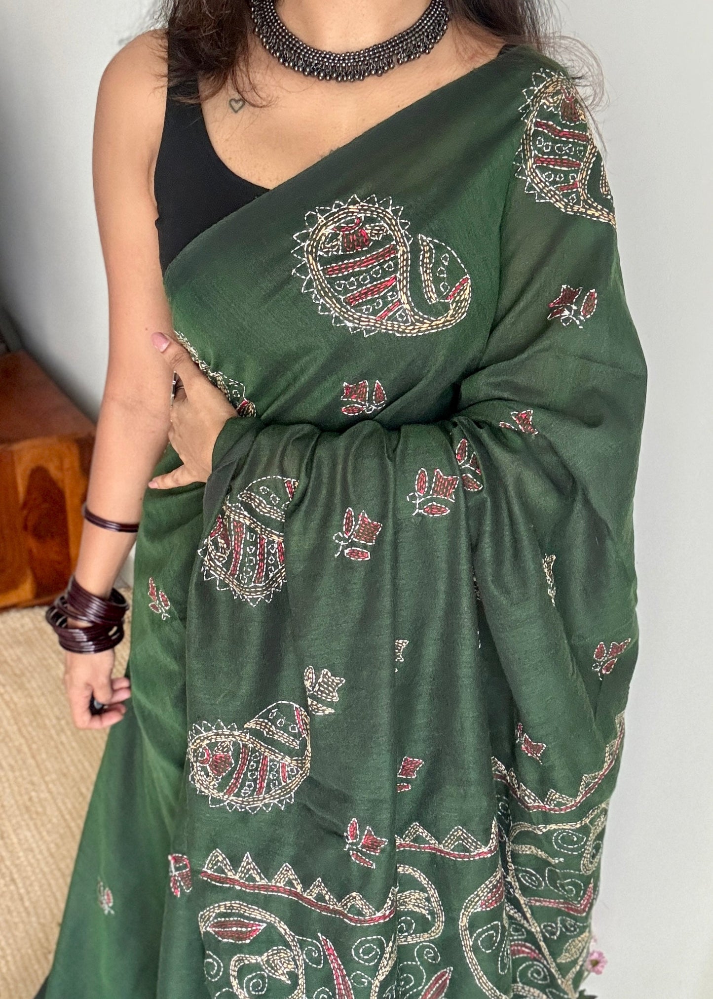 Pata Gaatha (পাতা গাথা) - Leaf Tale, green kantha weave in soft khadi cotton - YCBCKKC07