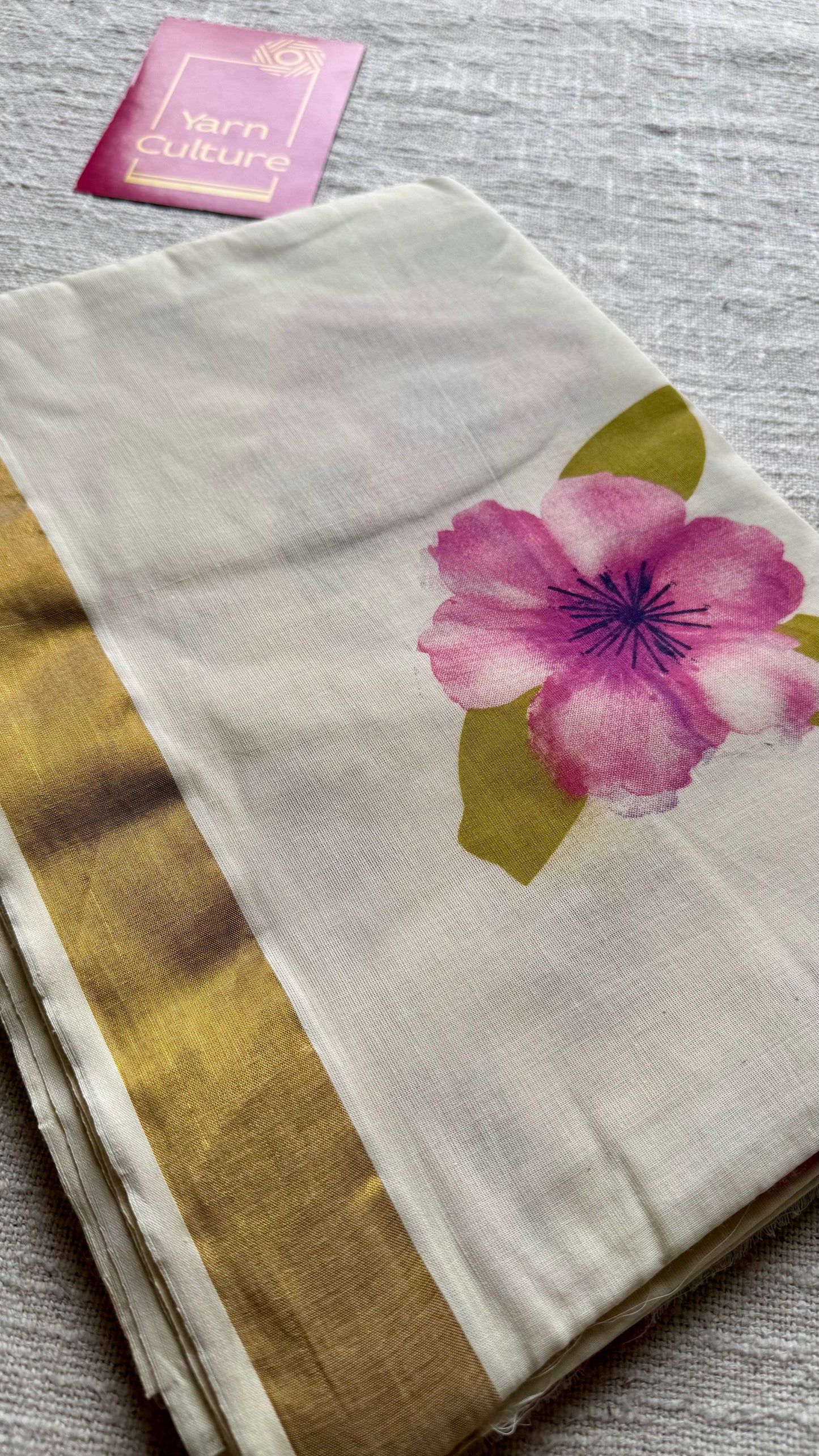 Deepa : Ivory and gold, with purple hibiscus flowers, Kerala cotton - YCONKCE131