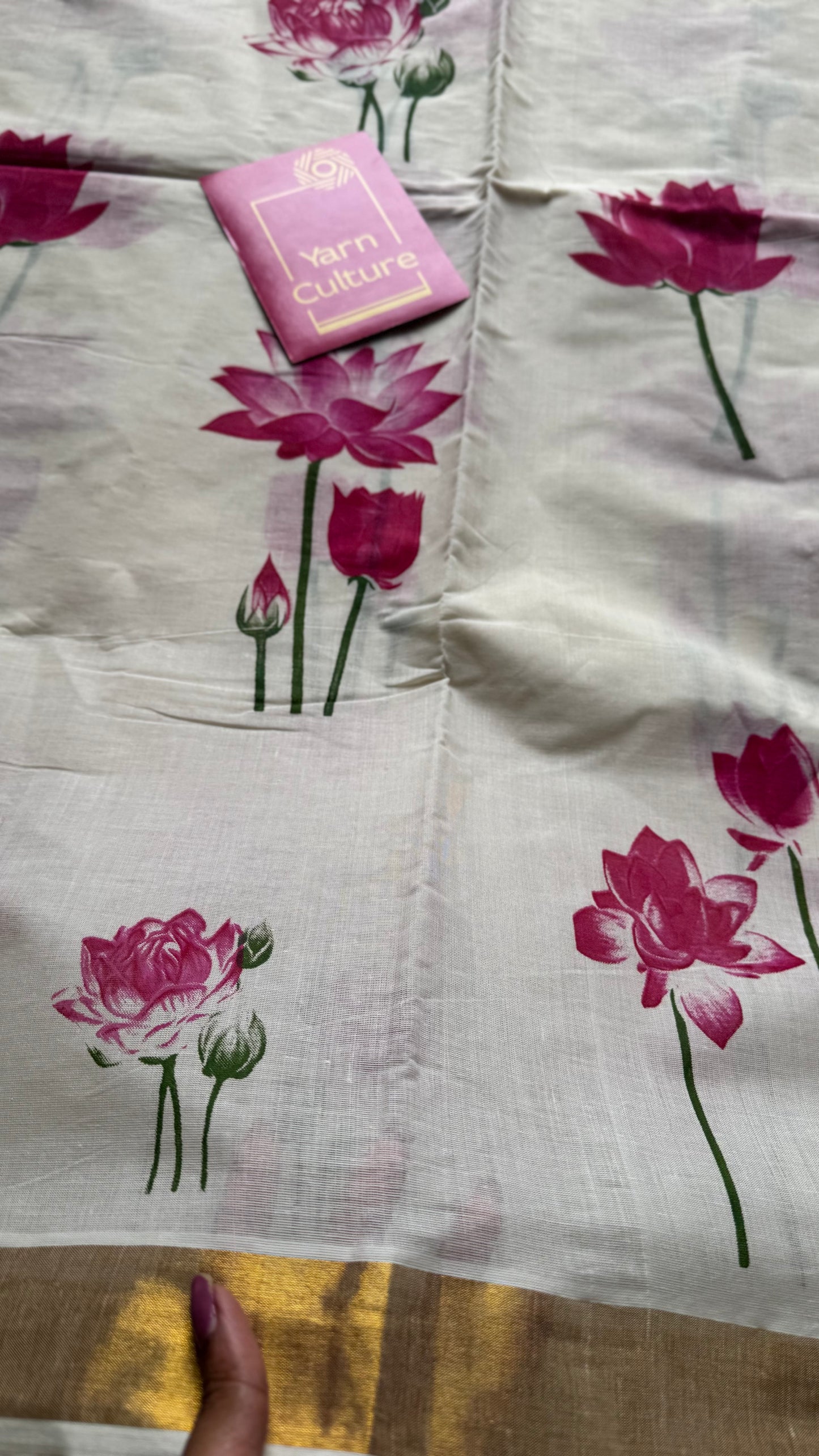 Geethi : Ivory and gold with vibrant pink lotuses, Kerala cotton - YCONKCE106