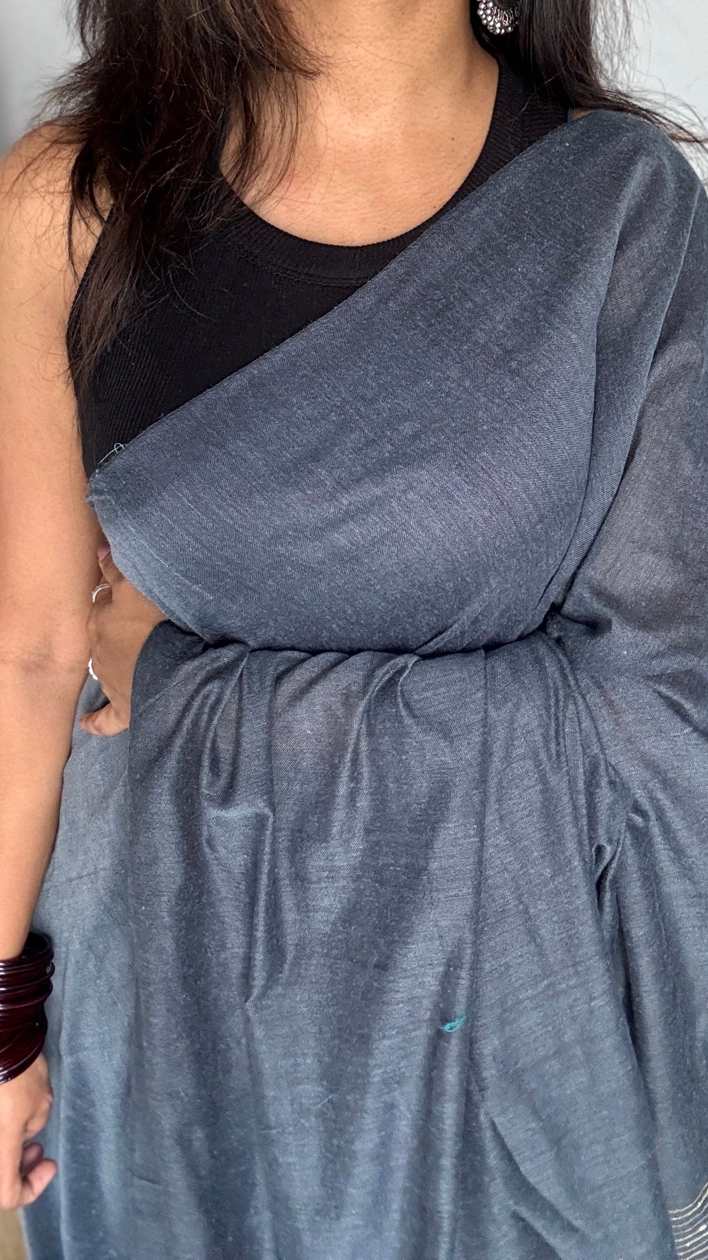 Grey with thread worked pallu - Soft Khadi Cotton YCBCGP04