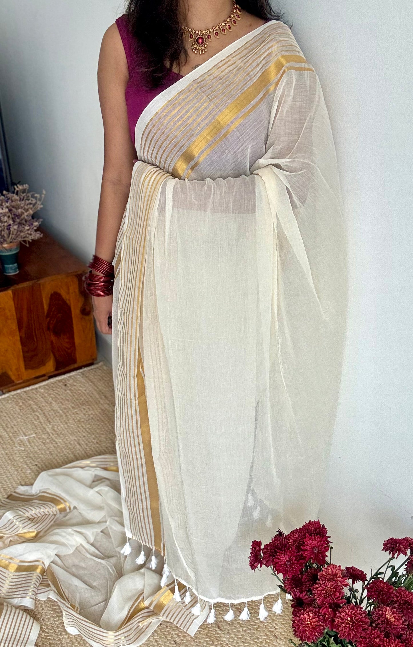 Ivory with gold striped border, mul cotton - YCON25BCM34