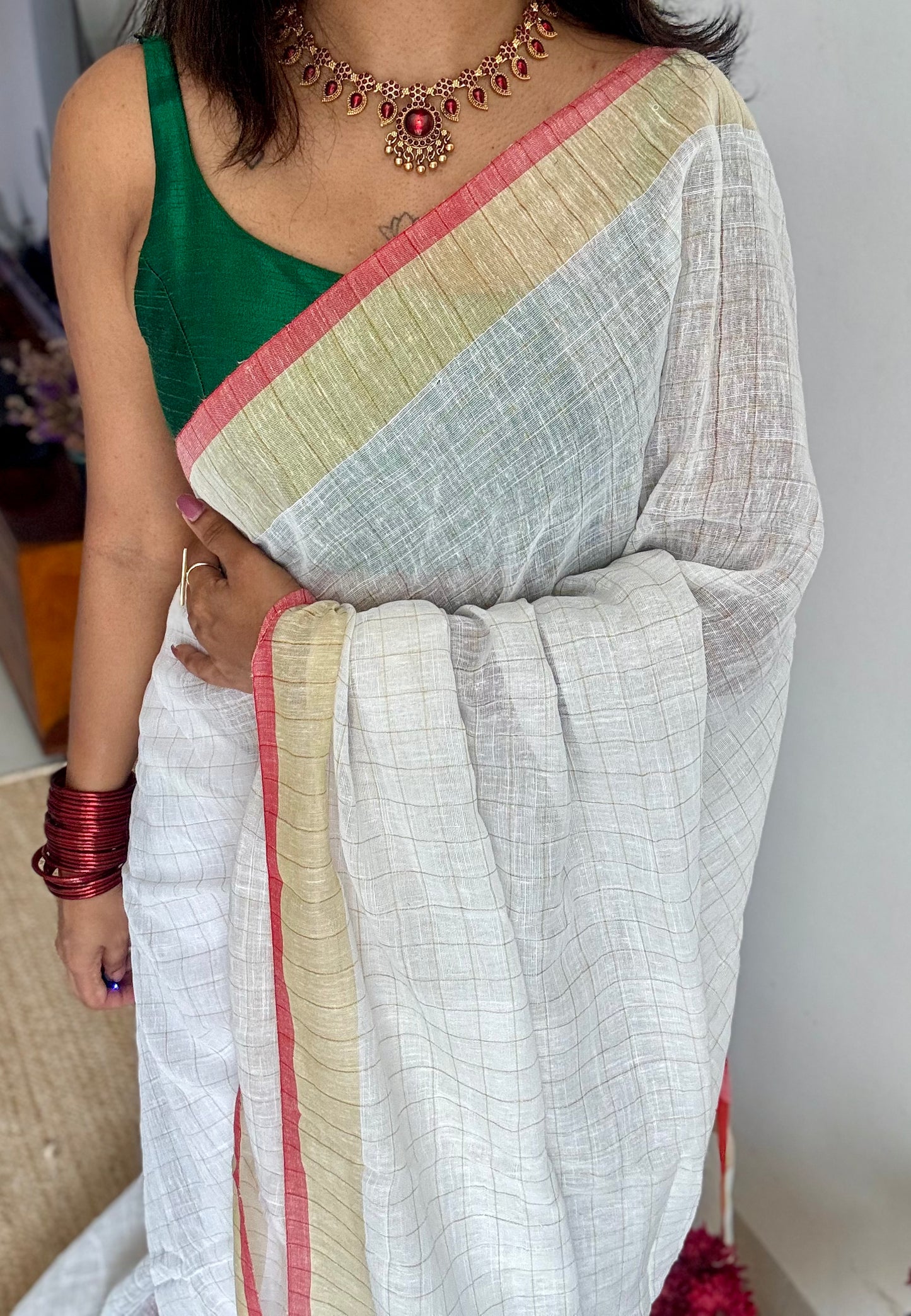 Ivory & gold checks in Linen - YCON25BCLN07