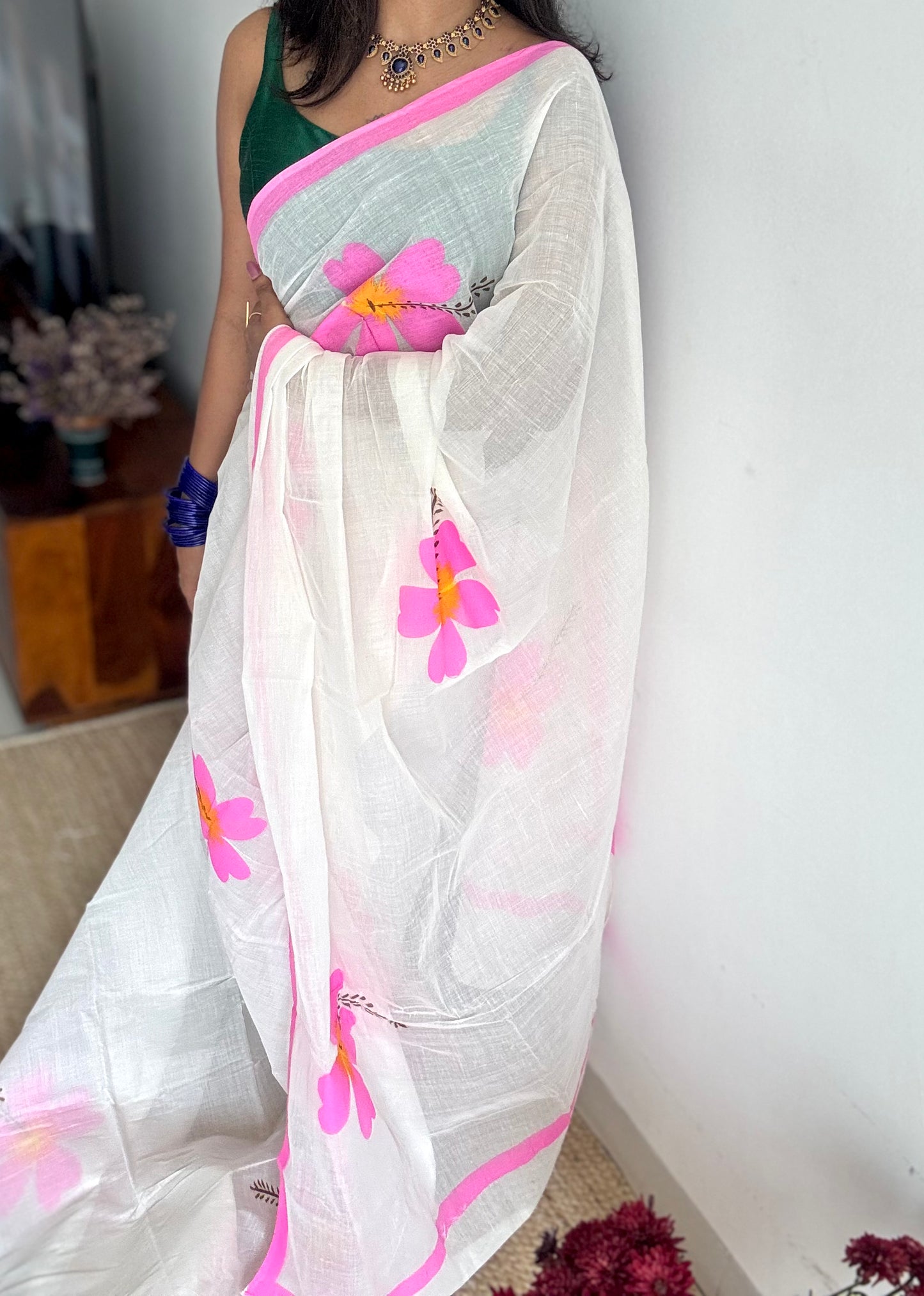 Ivory soft cotton with painted hibiscus flowers in bright pink - YCON25BCSC47