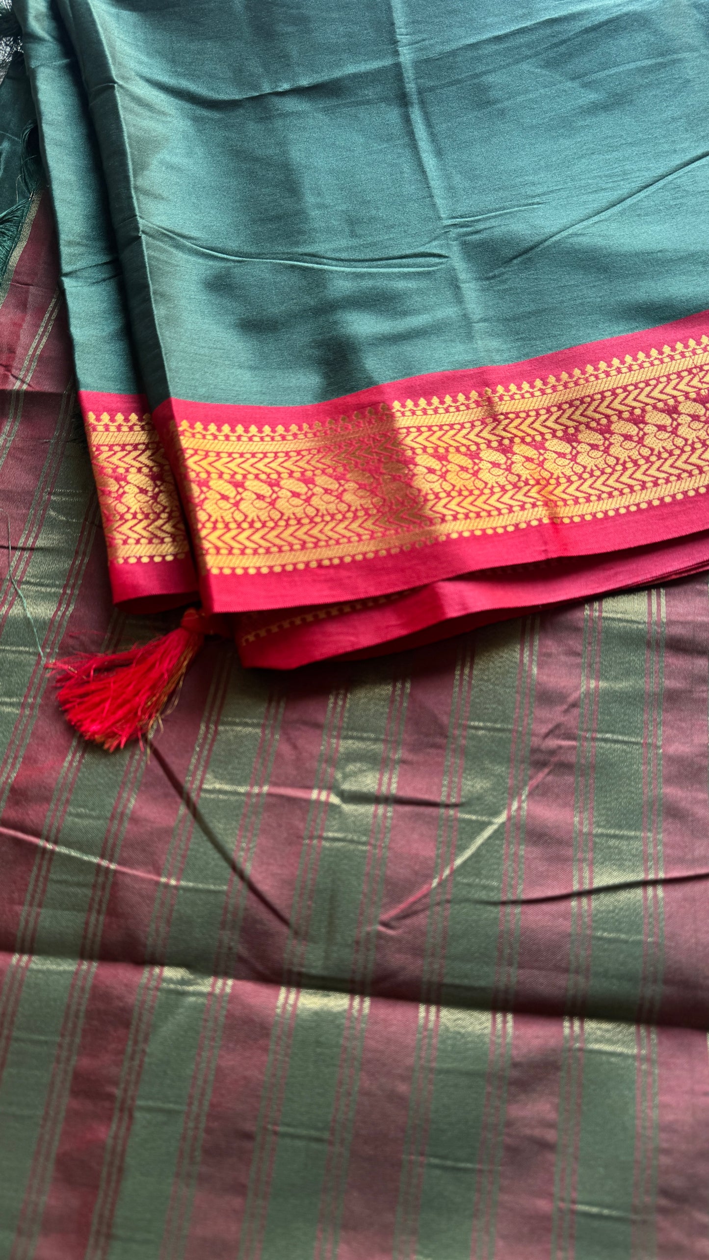Dark Green with Red - Semi-Silk - YCKSSVE02