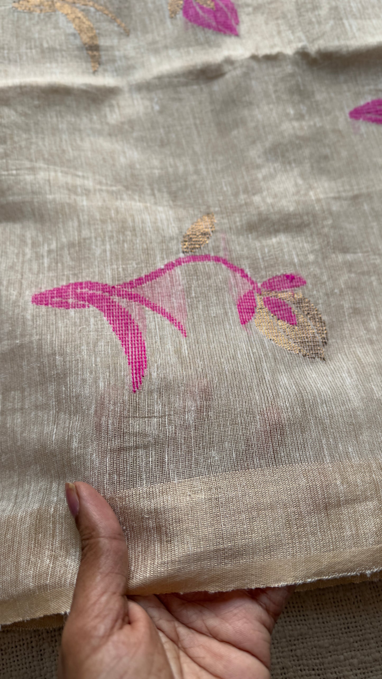 Rosebuds in Ivory - Pure Linen, Handwoven