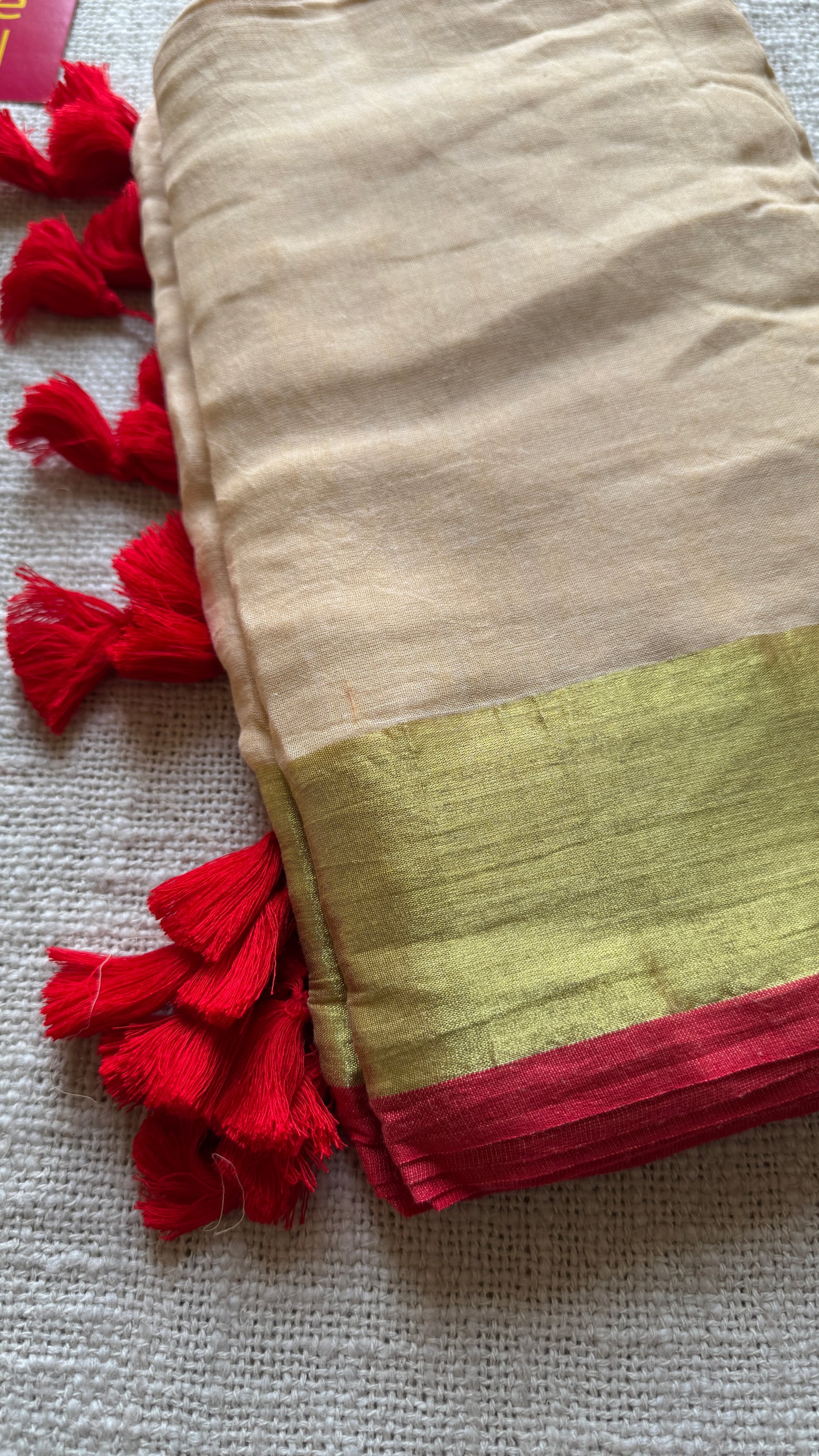 Musk cream with zari border, mul cotton YCBCMCM01