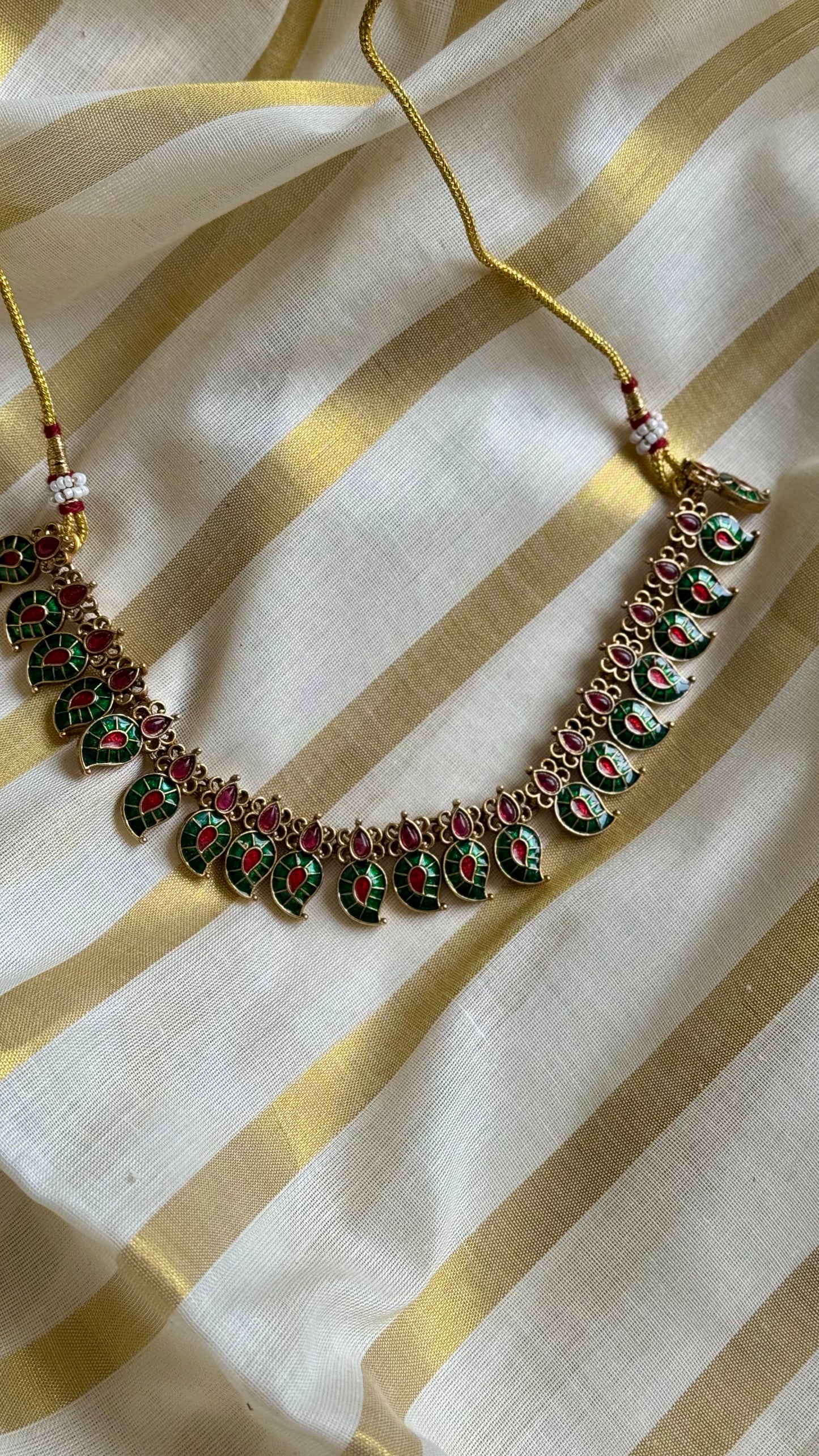 Dark green mango shaped pendant necklace - YCAGC34