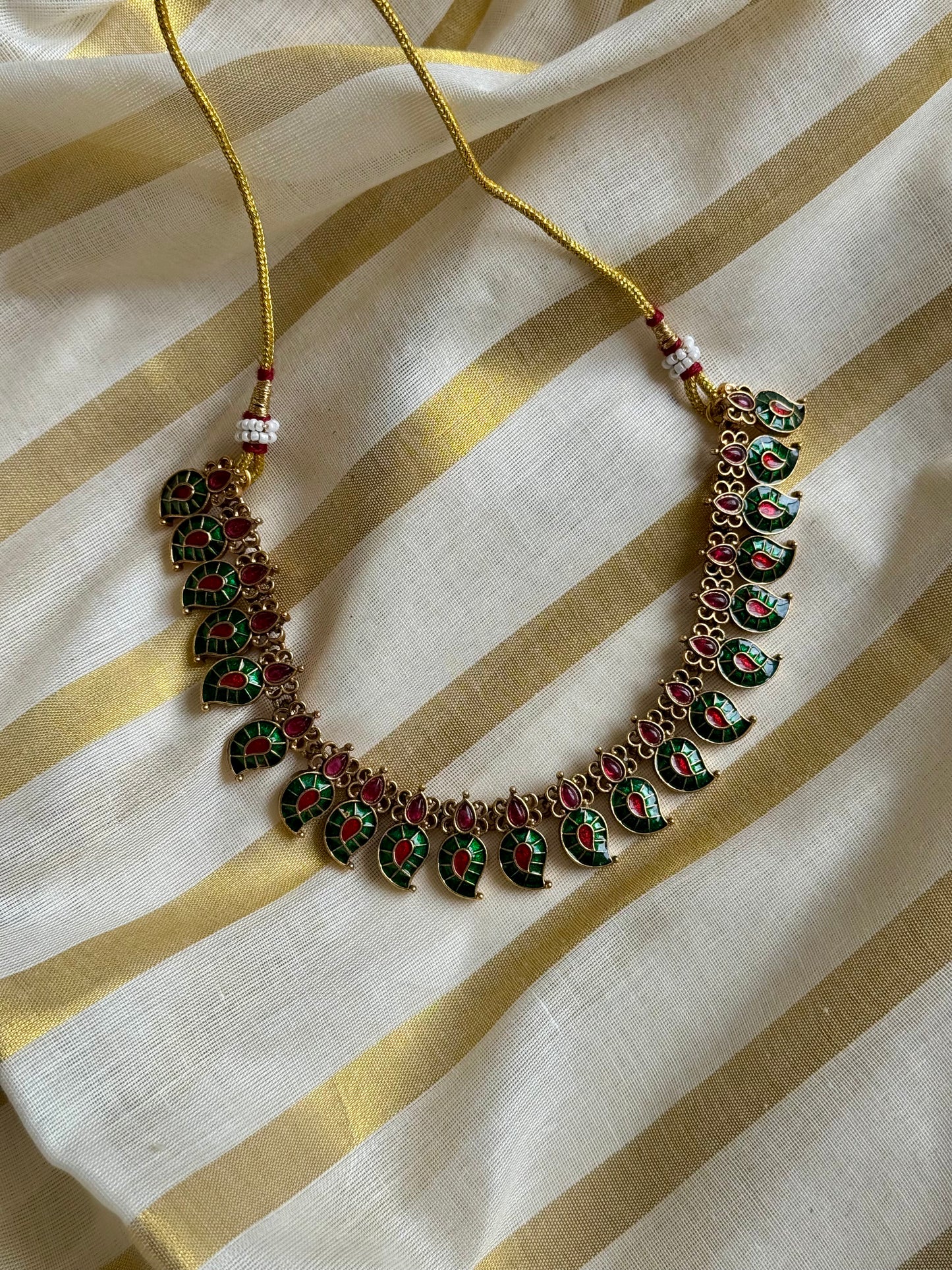 Dark green mango shaped pendant necklace - YCAGC34