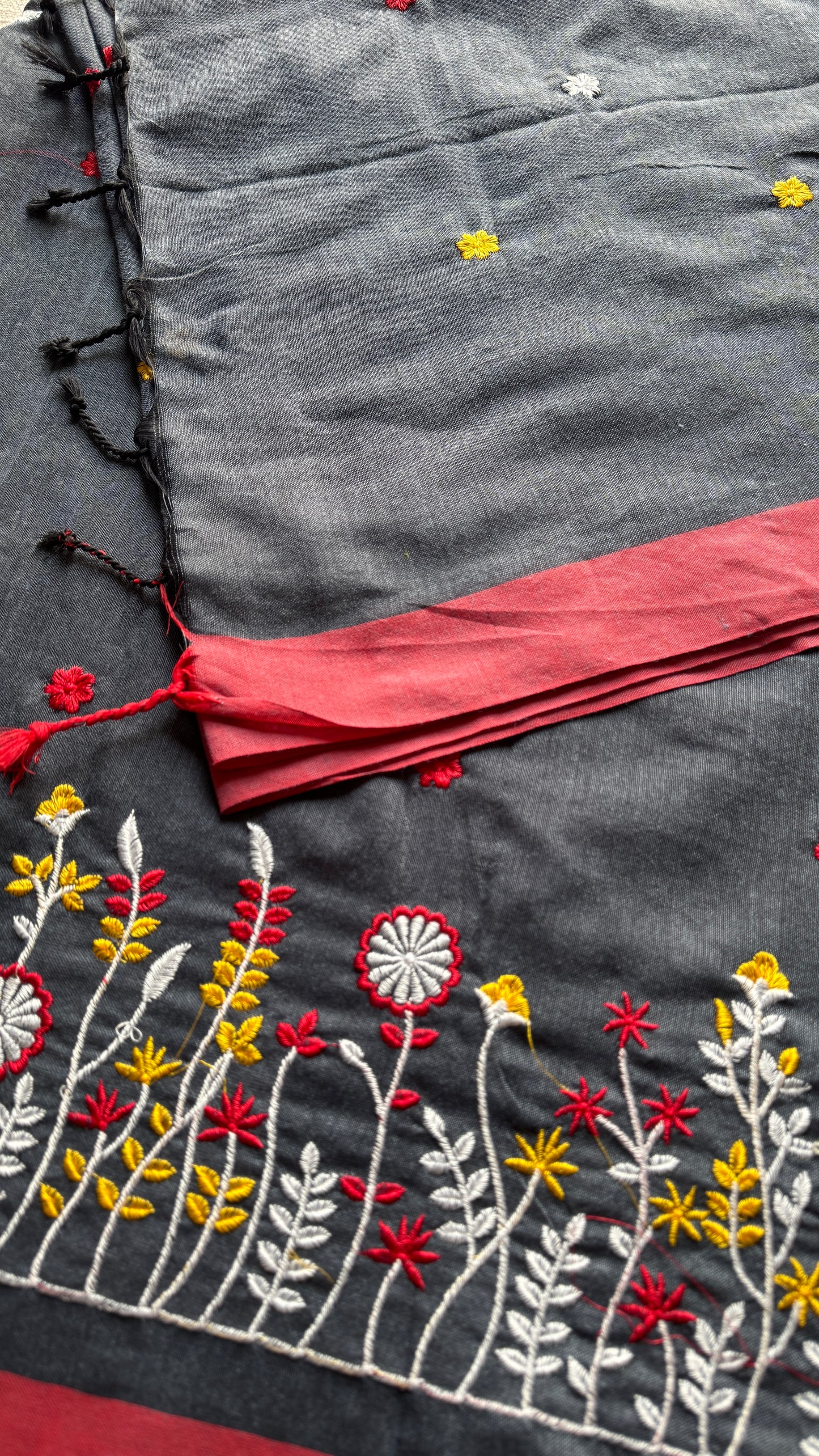 Dark grey floral embroidery - Khadi Soft Cotton YCBCKFB03