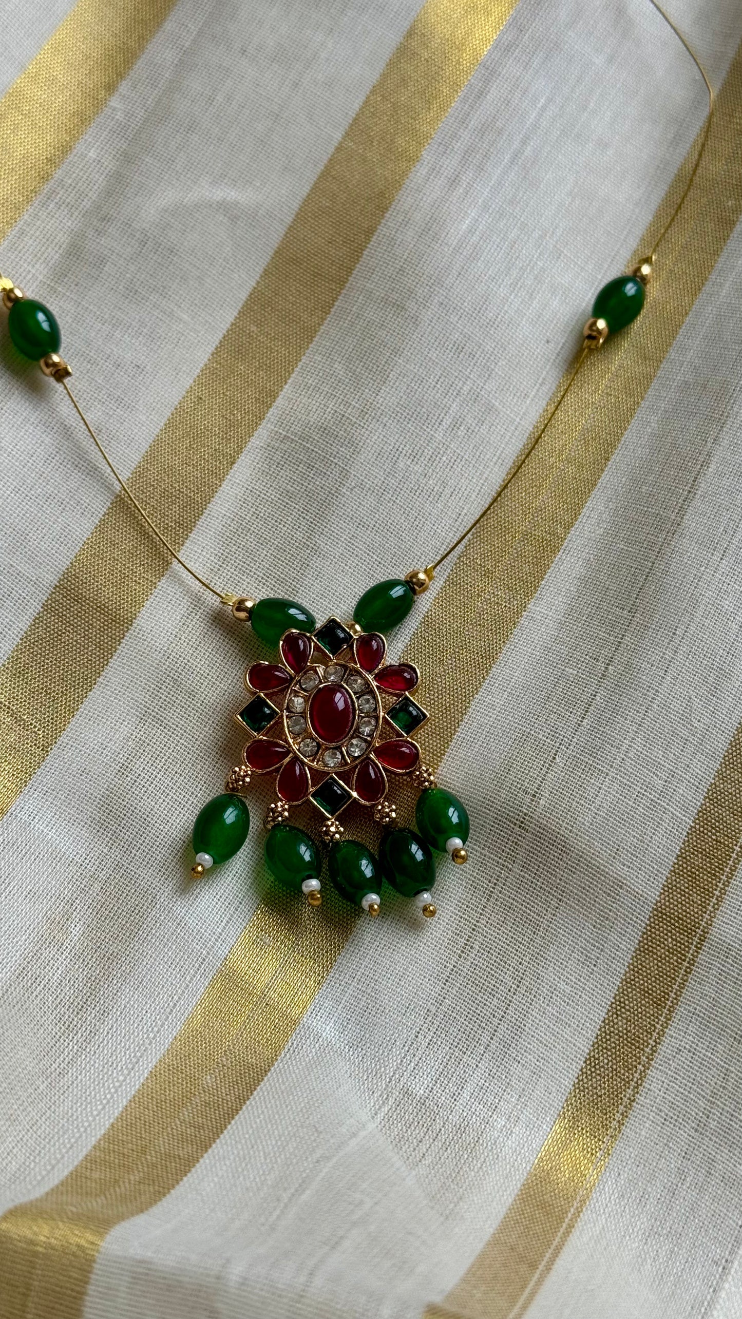 Dark green beads, red and white stone pendant, invisible chain neckpiece - YCAGC71