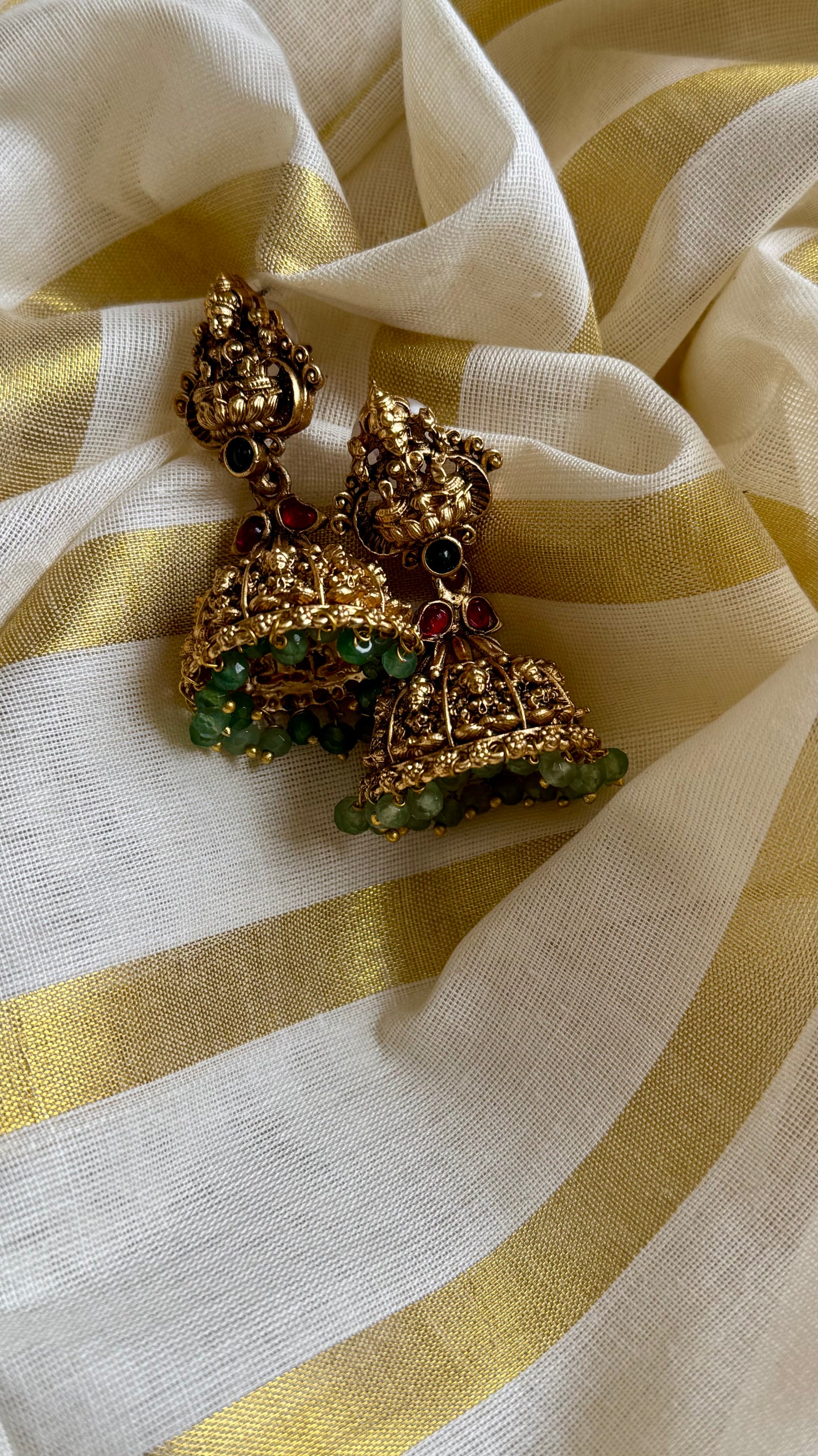 Jhumka with mint beads and red stone, antique gold - YCAGJK83