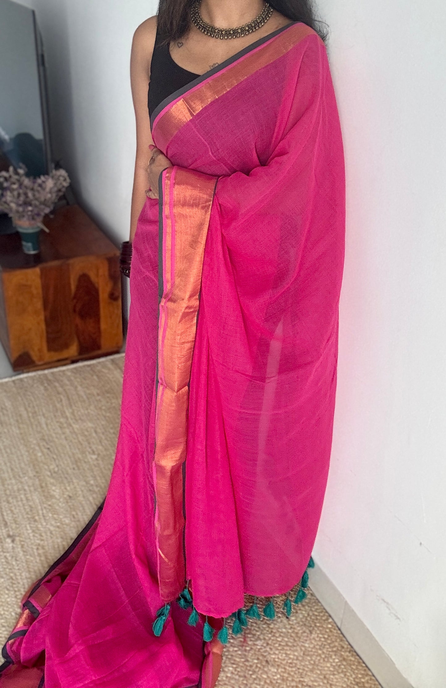 Dark pink with antique gold zari border, mul cotton YCBCMCM06