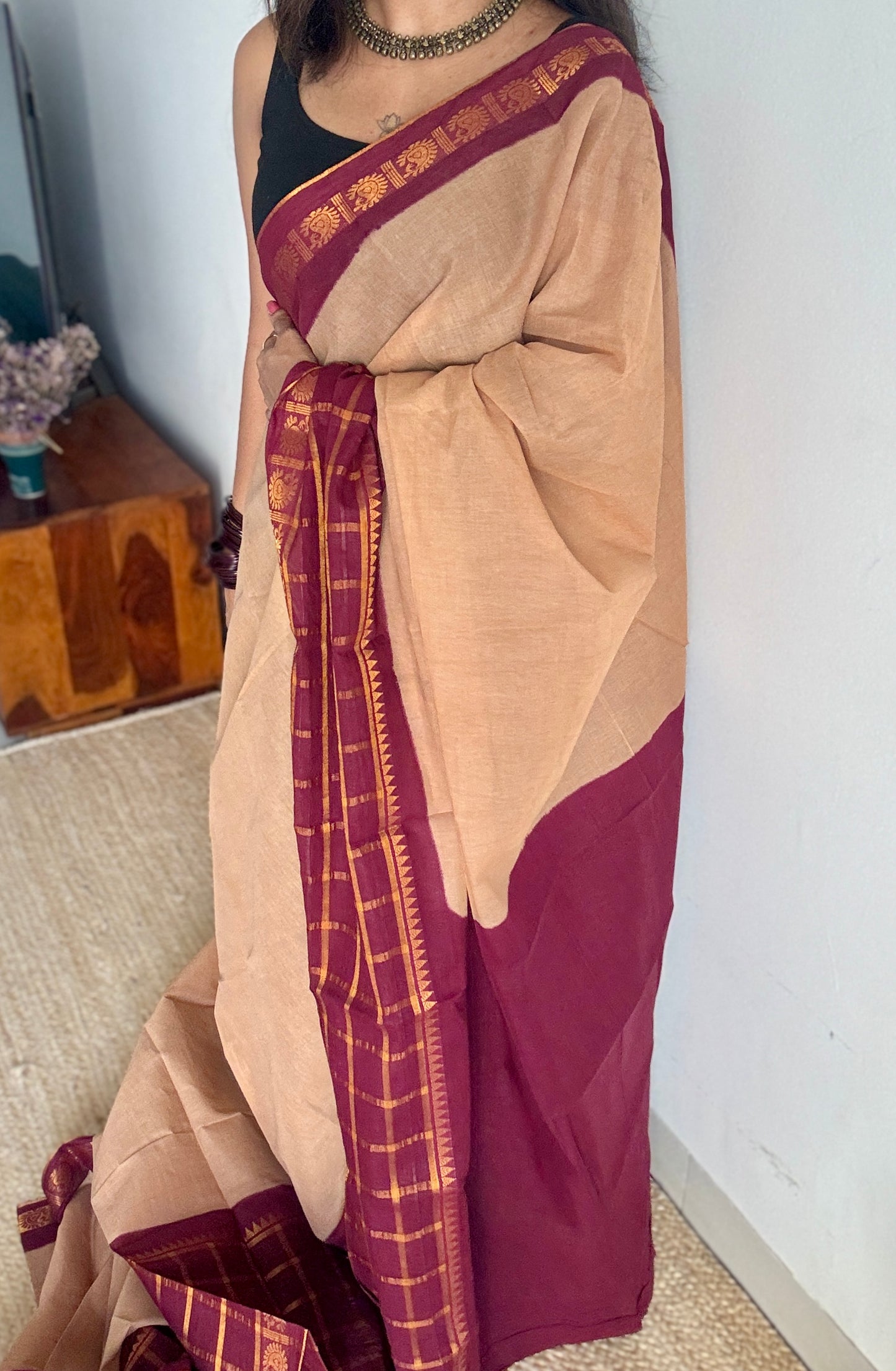 Beige - Maroon Kattam (Checkered) Border - Madurai Sungudi cotton - YCCOTNSKCB07