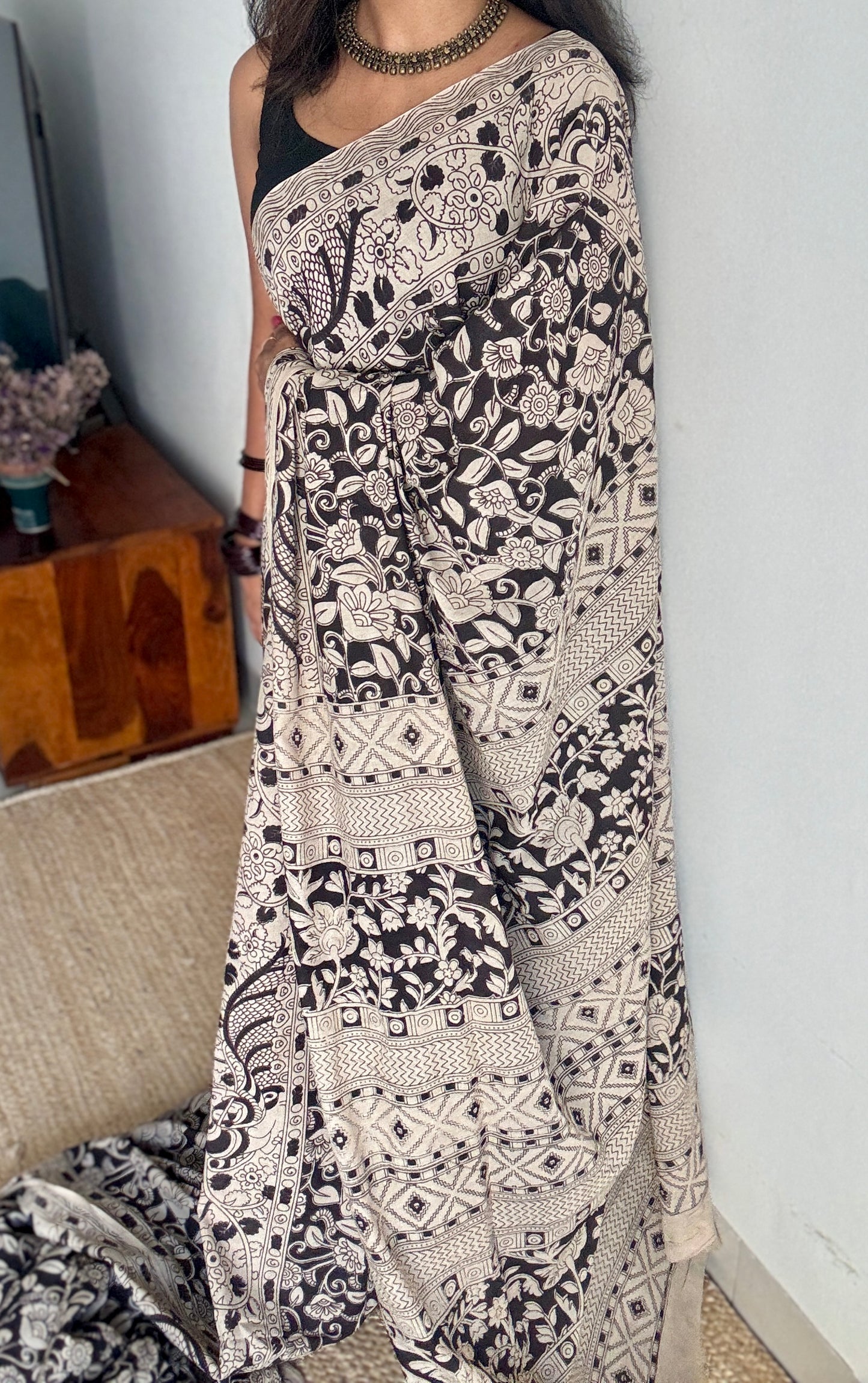 Black kalamkari, cream floral vines, soft cotton YCWOTDK10